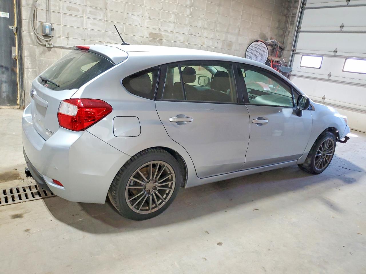 2013 Subaru Impreza Silver vin: JF1GPAA66D1876712