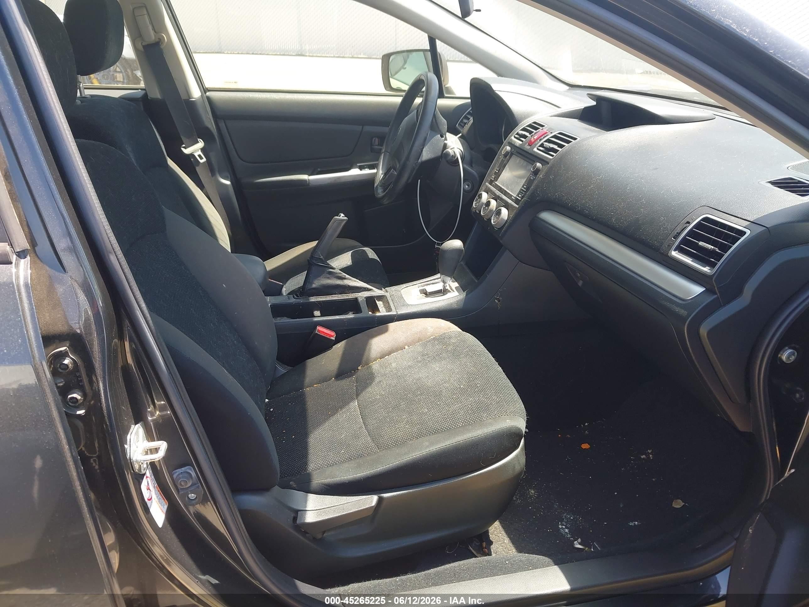 2015 Subaru Impreza 2.0i Серый vin: JF1GPAA66F8328574