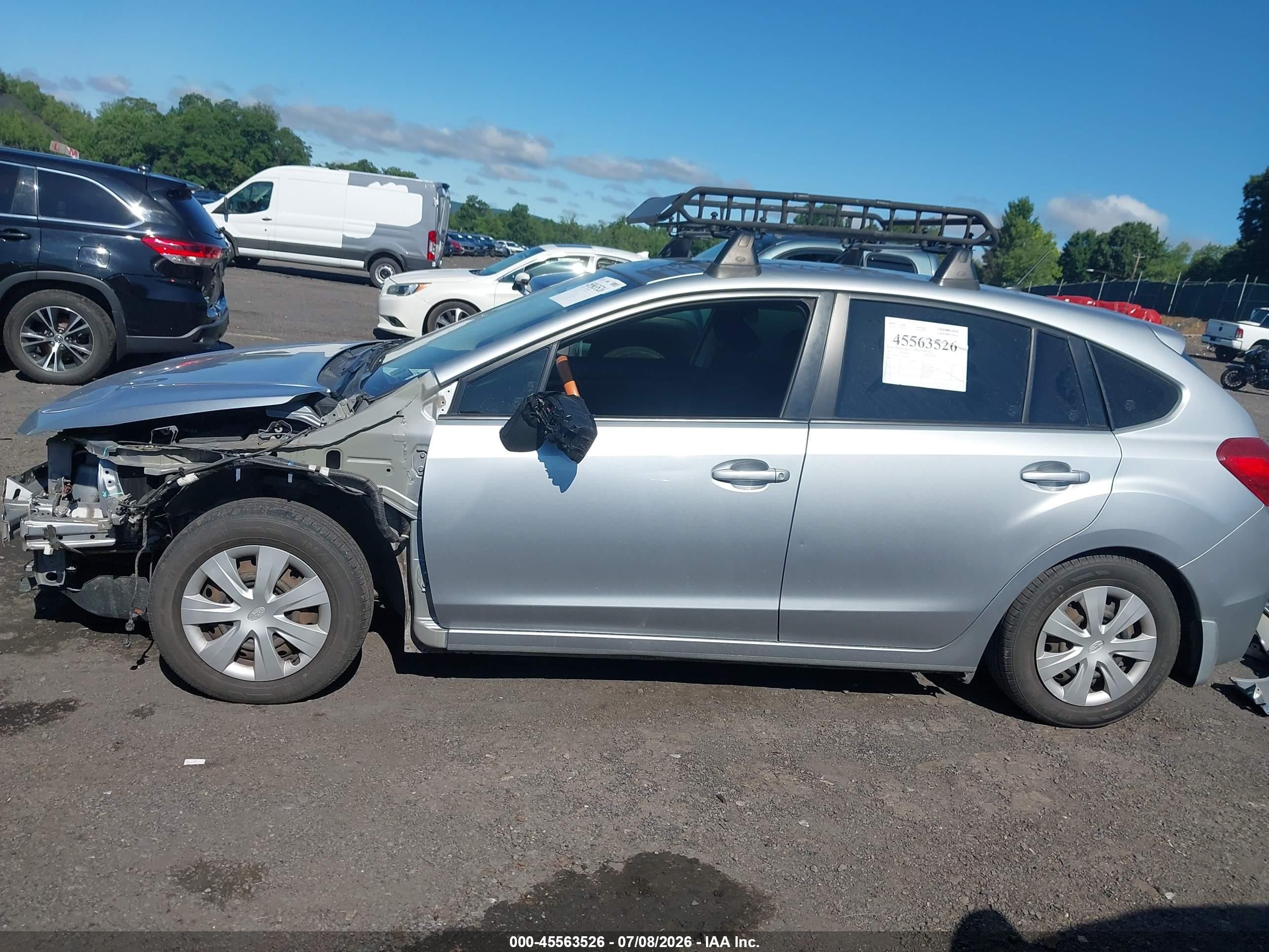 2015 Subaru Impreza 2.0i Silver vin: JF1GPAA66FH206605
