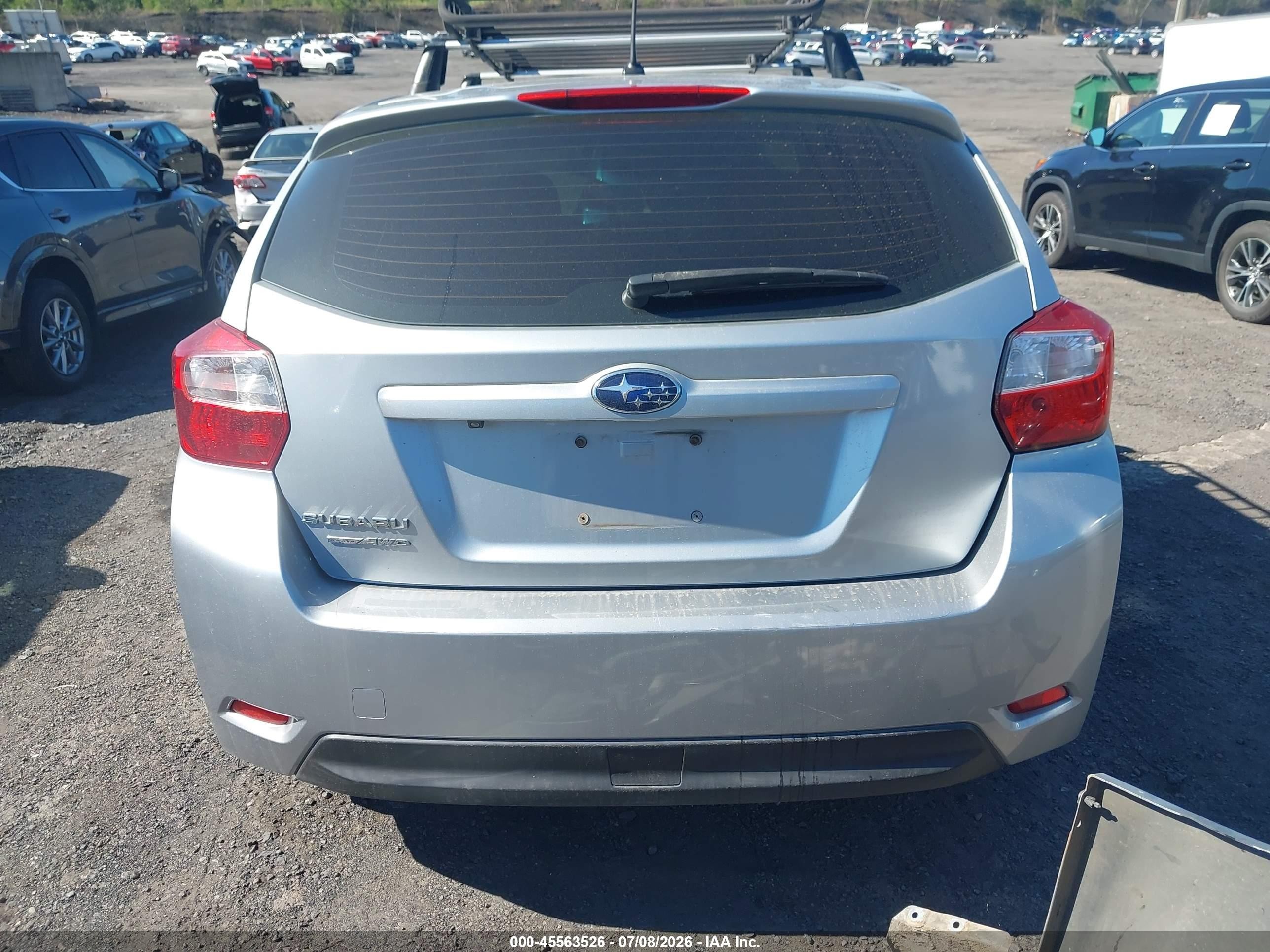 2015 Subaru Impreza 2.0i Silver vin: JF1GPAA66FH206605