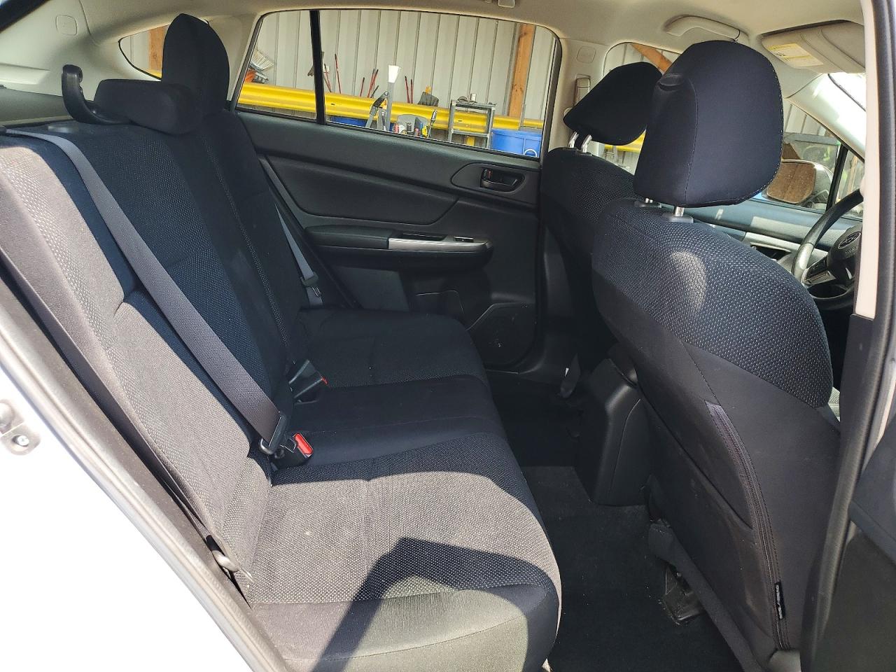2015 Subaru Impreza Silver vin: JF1GPAA66FH271308