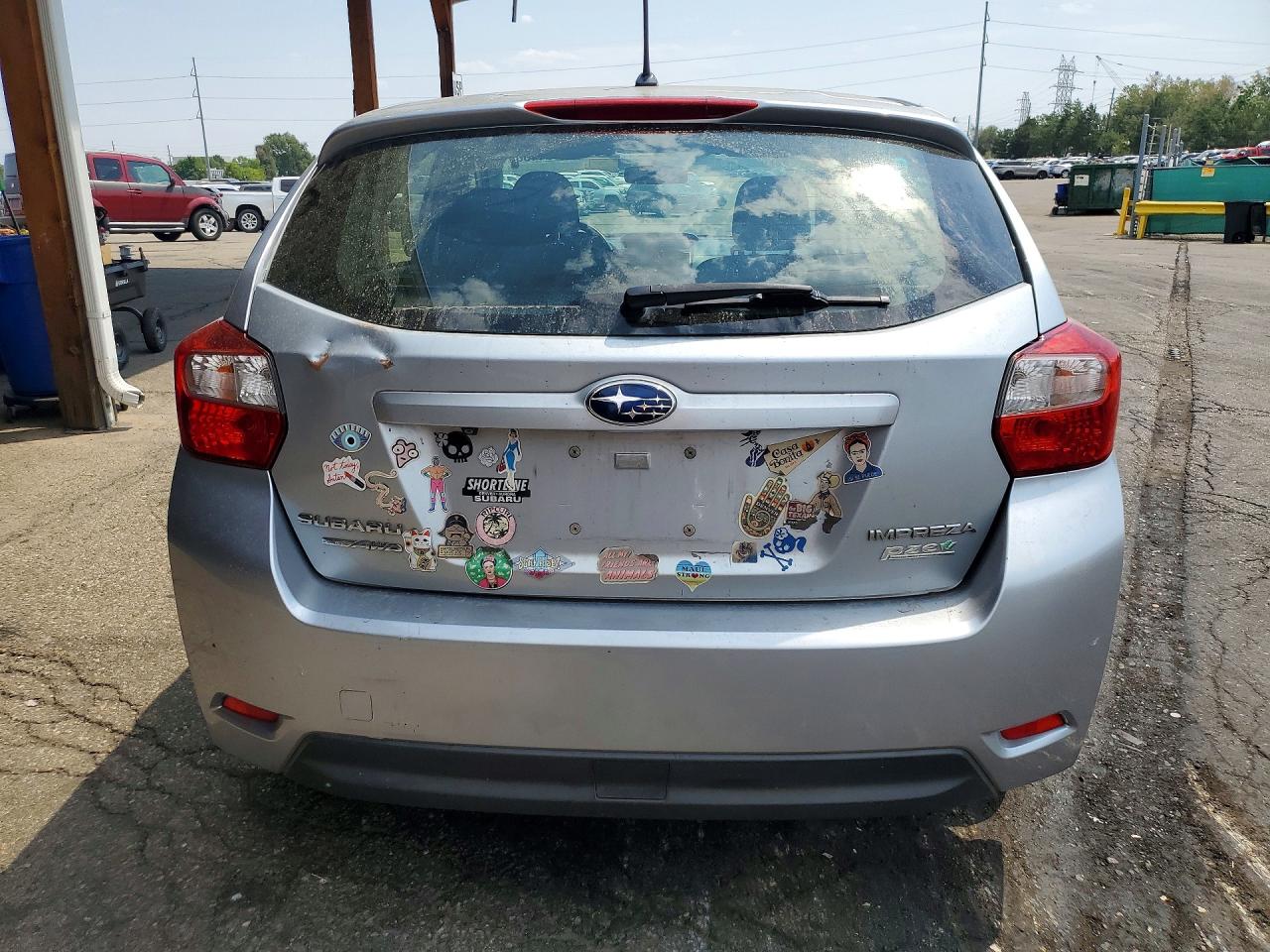 2015 Subaru Impreza Silver vin: JF1GPAA66FH271308