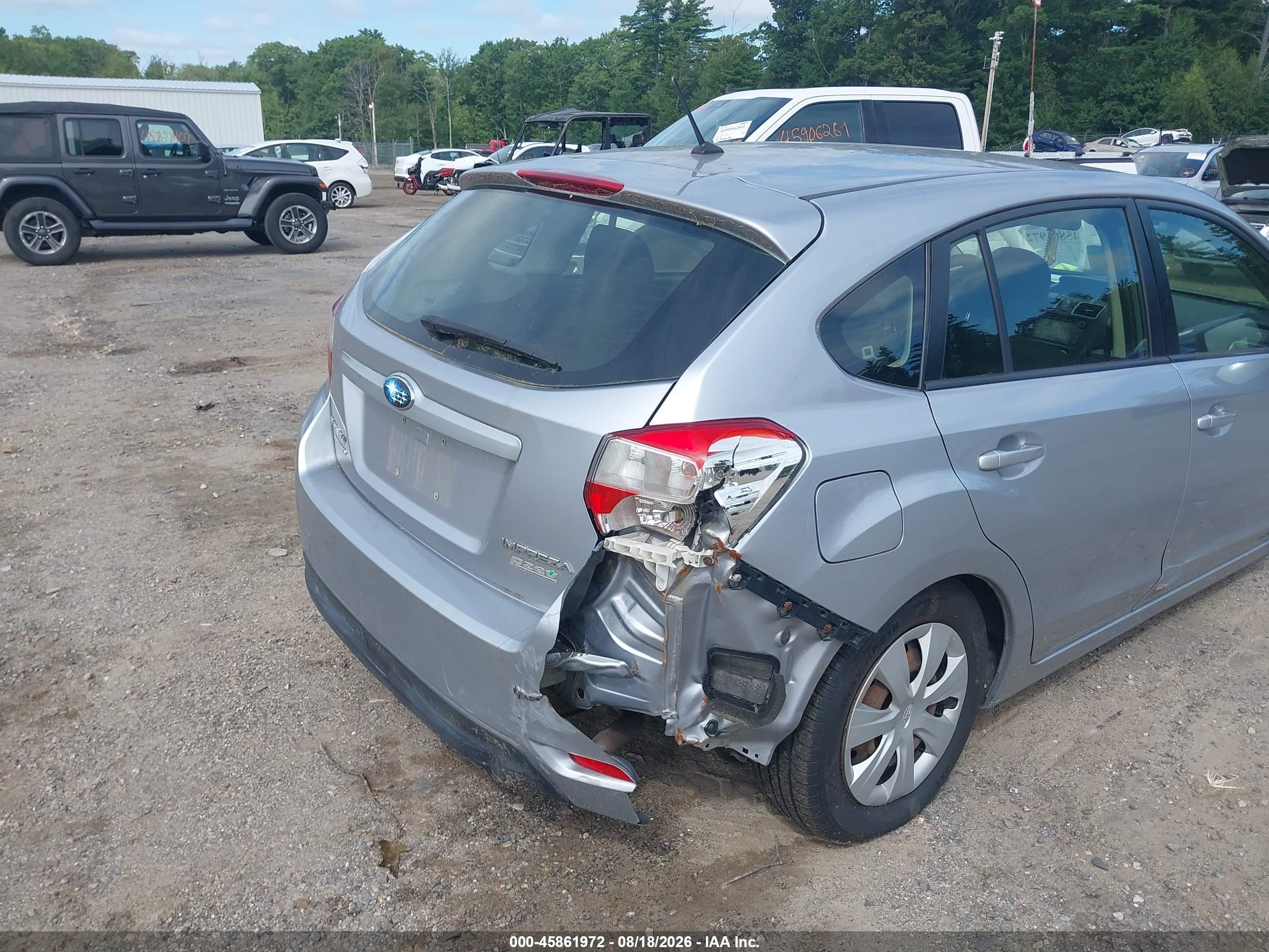 2015 Subaru Impreza 2.0i Silver vin: JF1GPAA67F8200991