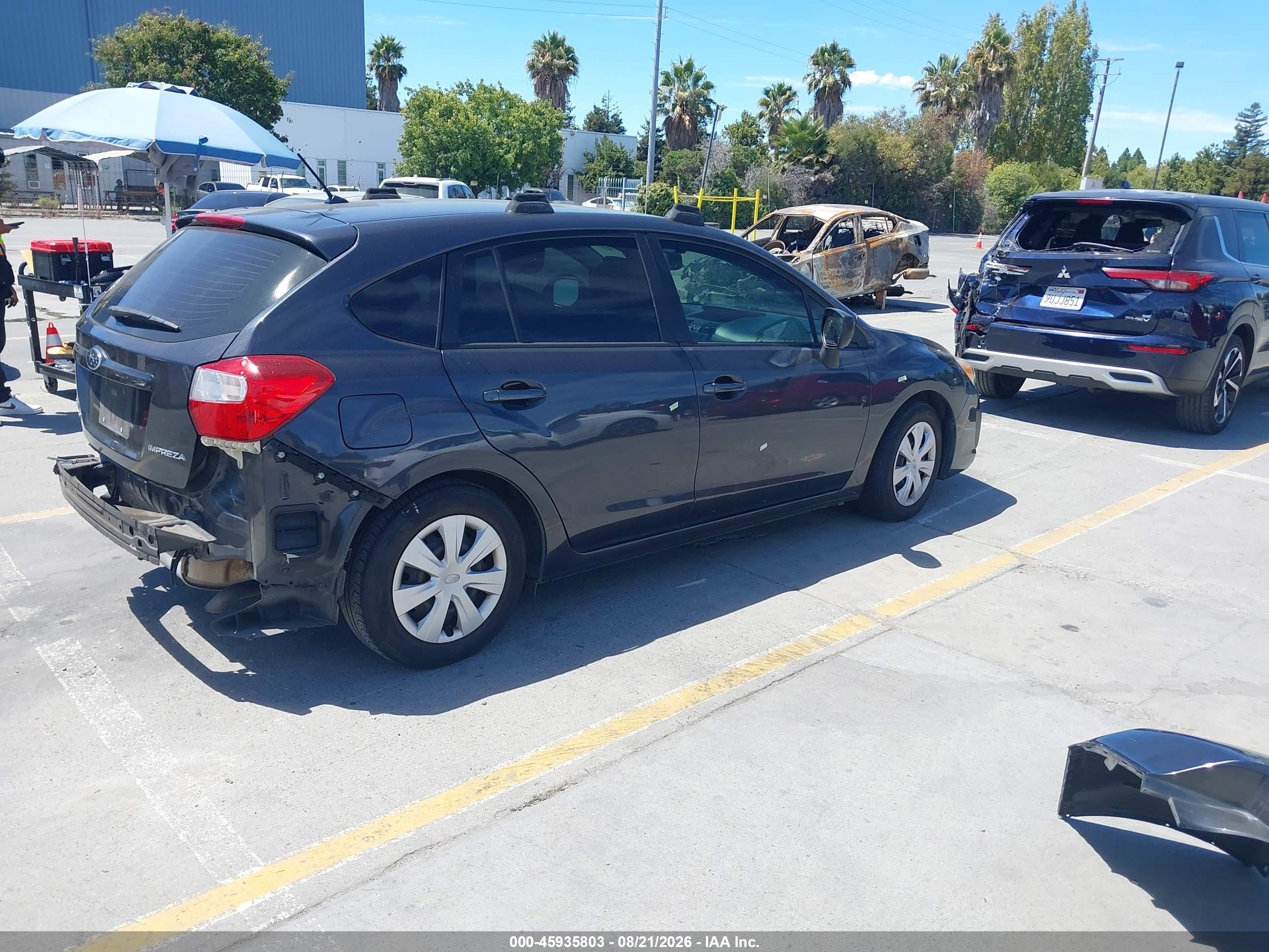 2012 Subaru Impreza 2.0i Gray vin: JF1GPAA68CH239259