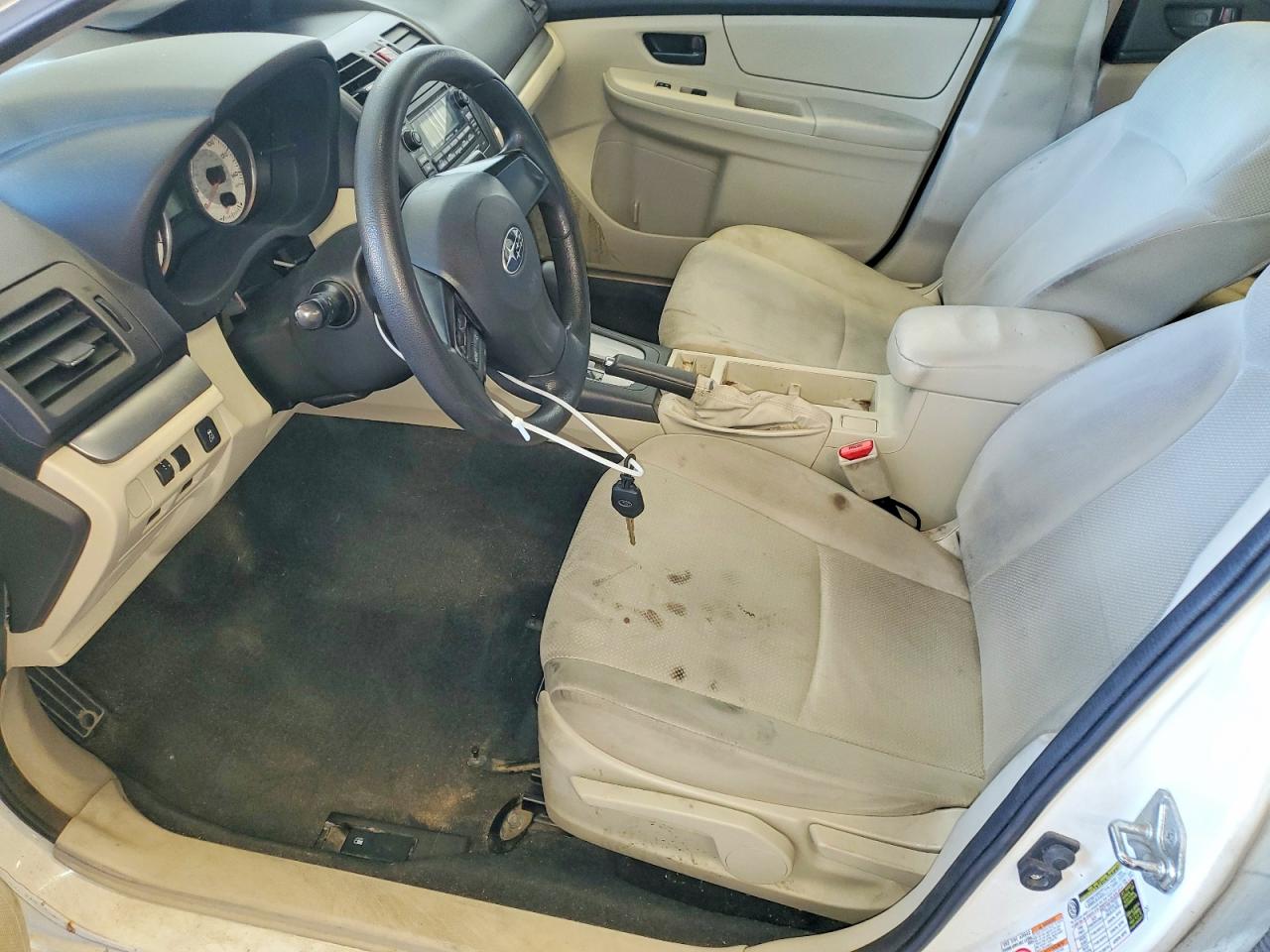 2013 Subaru Impreza White vin: JF1GPAA68DH866917