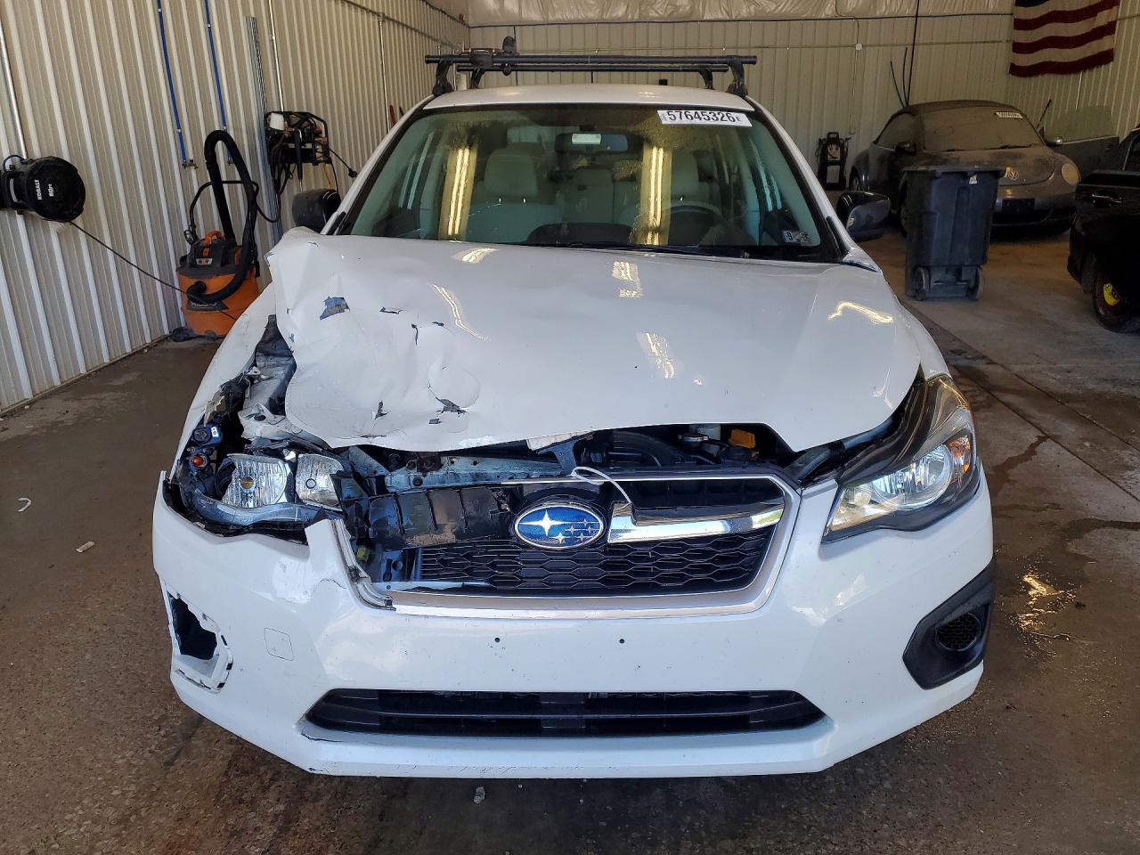2013 Subaru Impreza White vin: JF1GPAA68DH866917