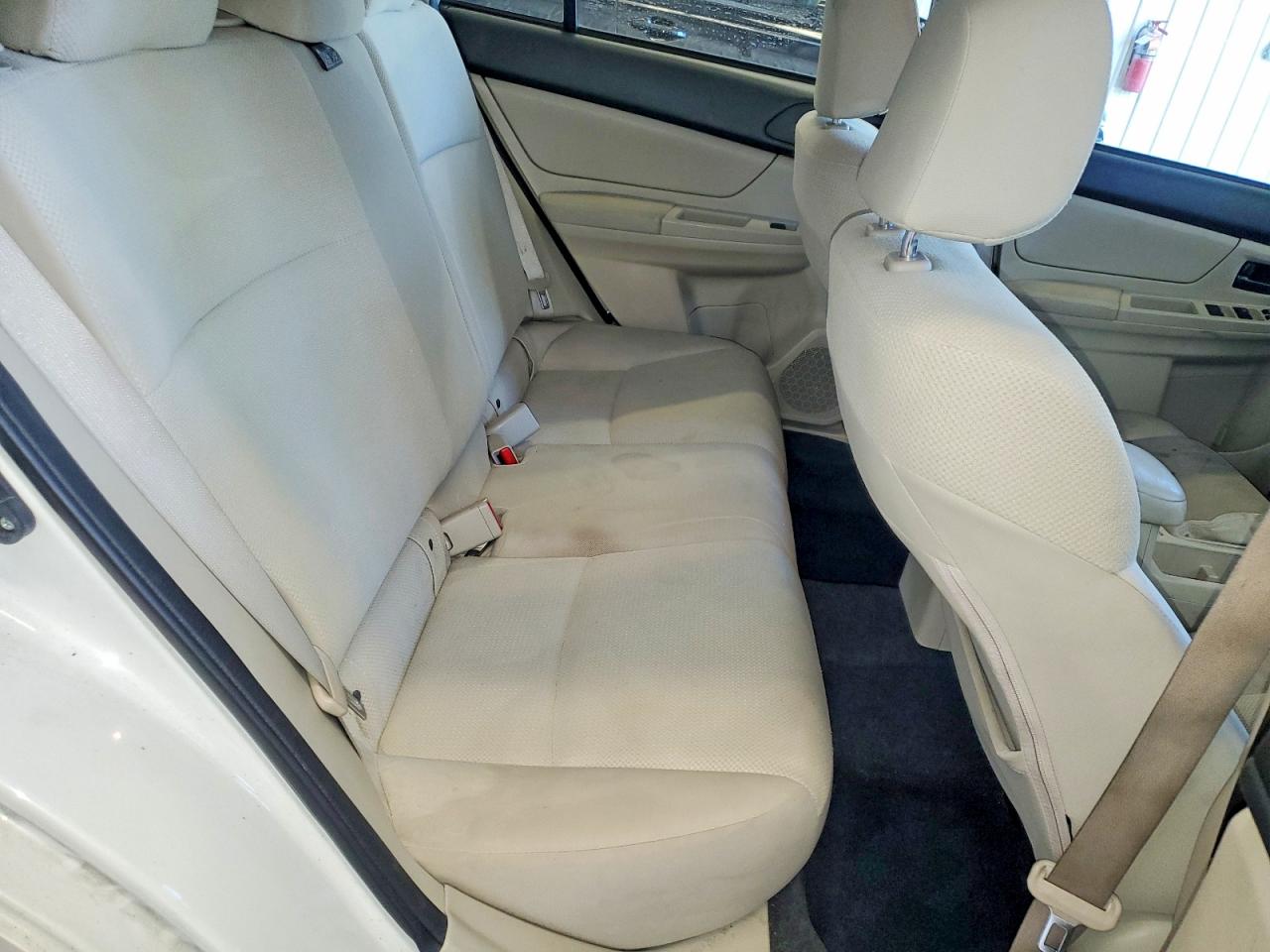 2013 Subaru Impreza White vin: JF1GPAA68DH866917