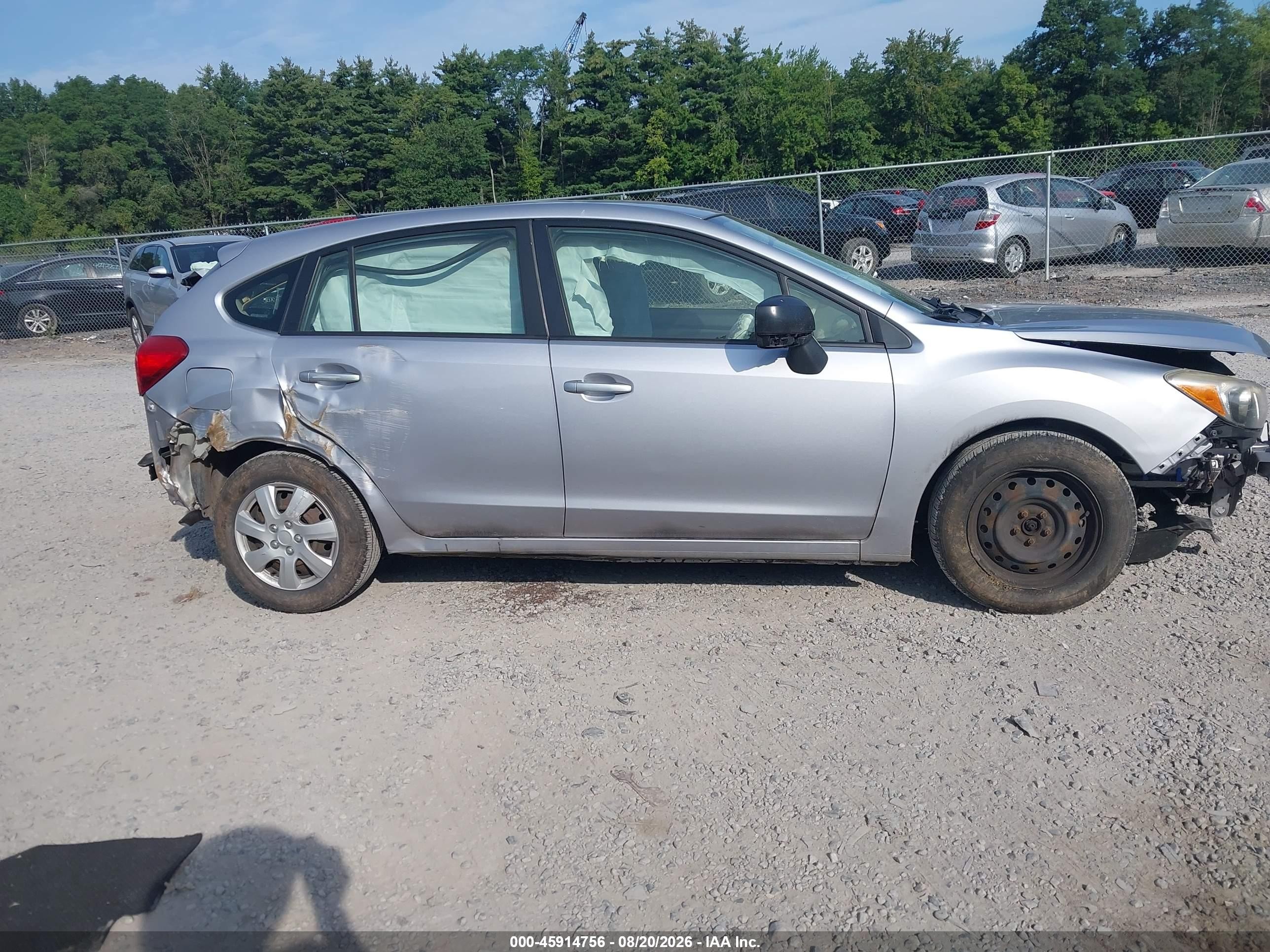 2014 Subaru Impreza 2.0i Silver vin: JF1GPAA68E8312388
