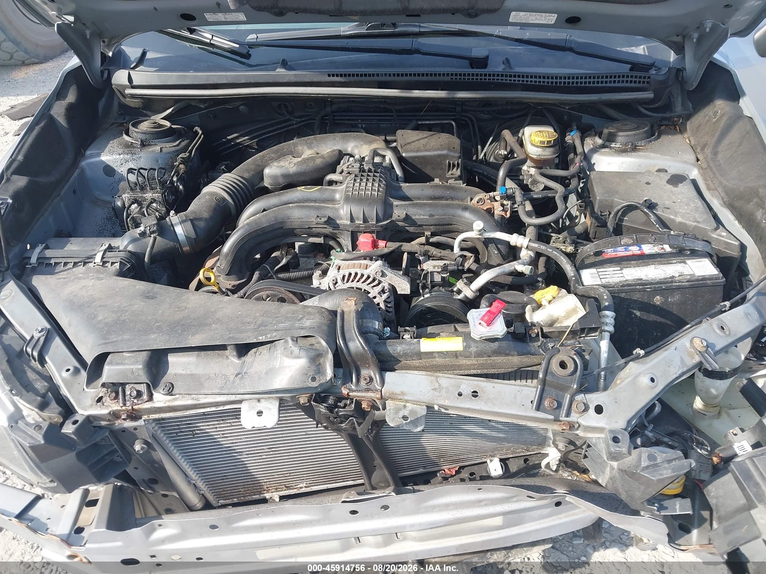 2014 Subaru Impreza 2.0i Silver vin: JF1GPAA68E8312388
