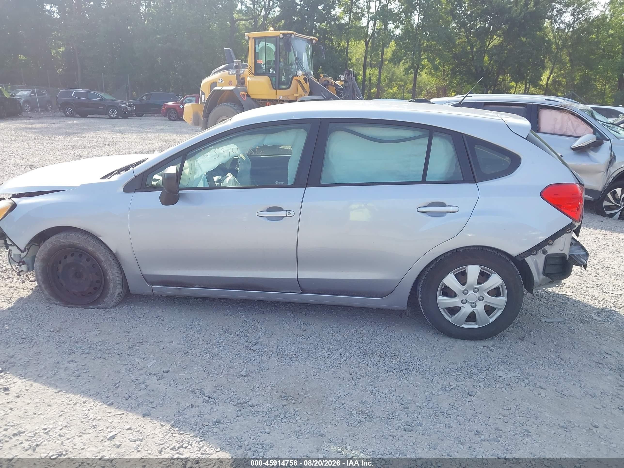 2014 Subaru Impreza 2.0i Silver vin: JF1GPAA68E8312388