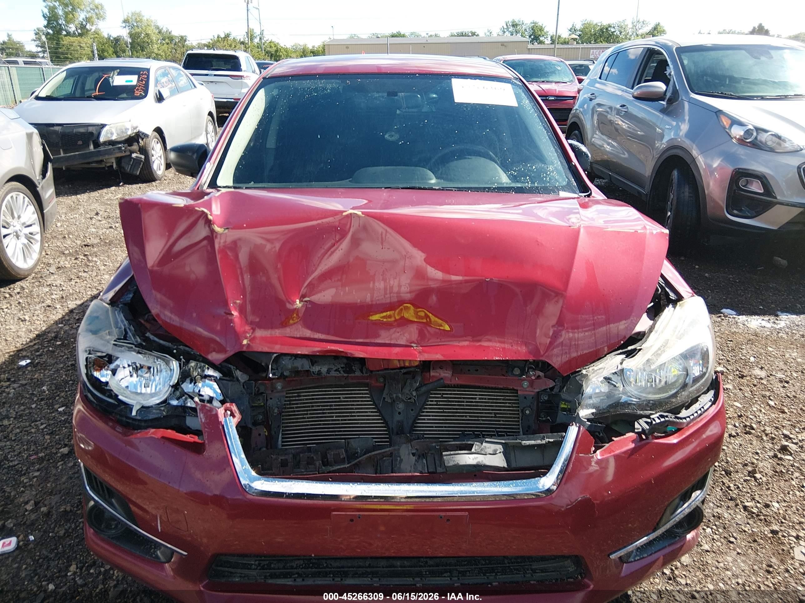 2015 Subaru Impreza 2.0i Red vin: JF1GPAA68F8322694