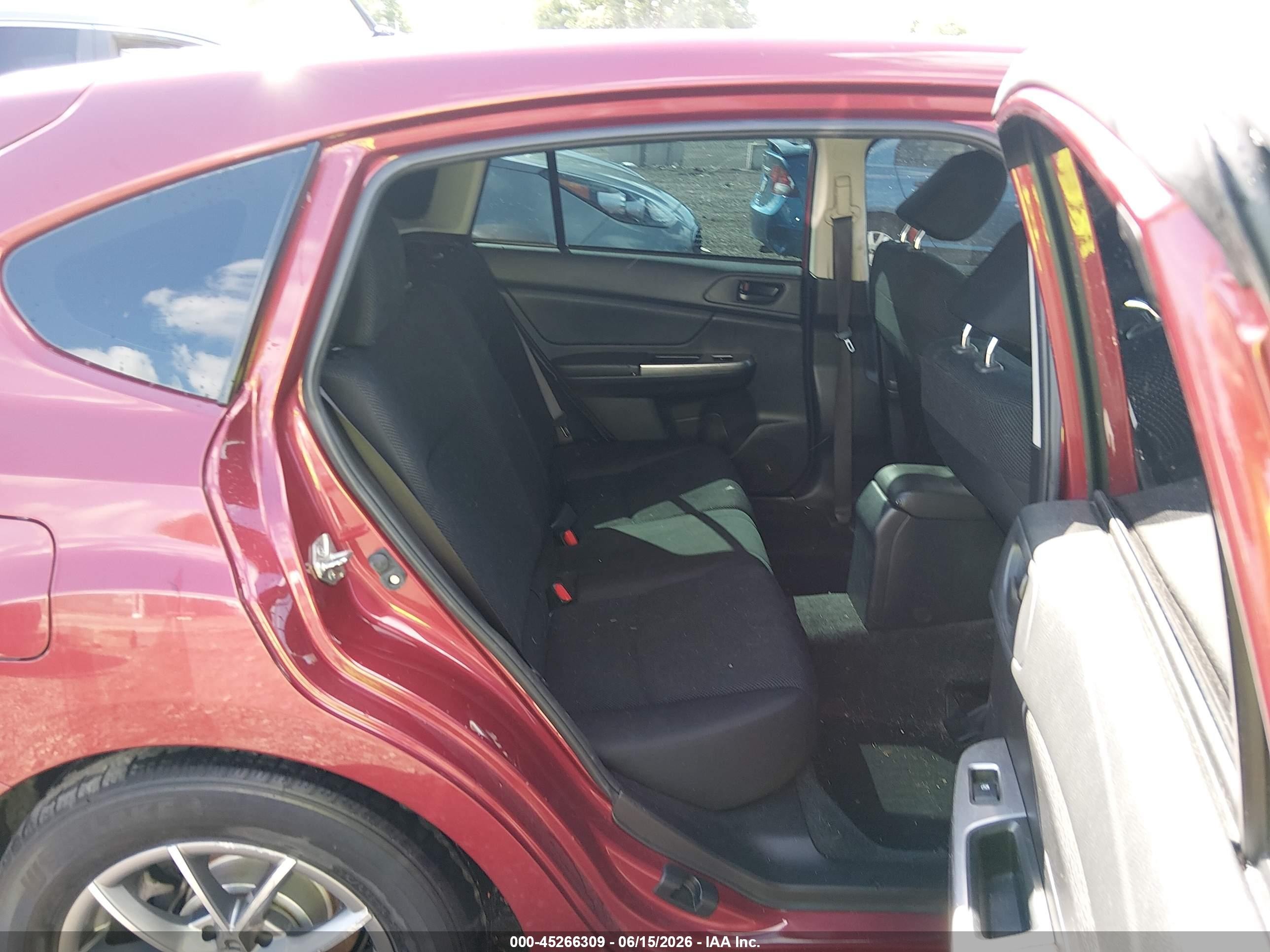 2015 Subaru Impreza 2.0i Red vin: JF1GPAA68F8322694