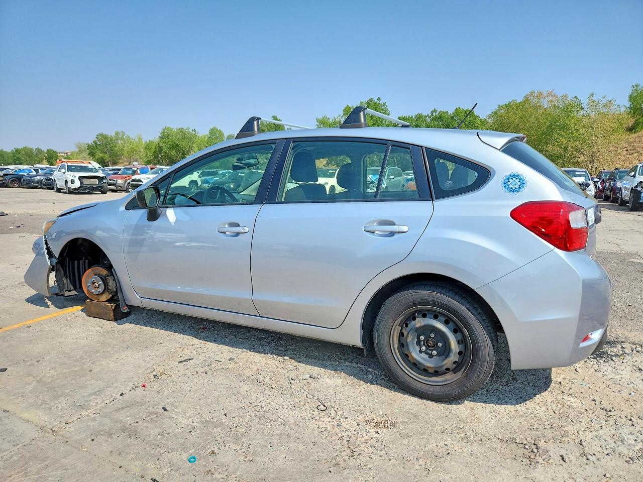 2015 Subaru Impreza Серебряный vin: JF1GPAA68FG297804