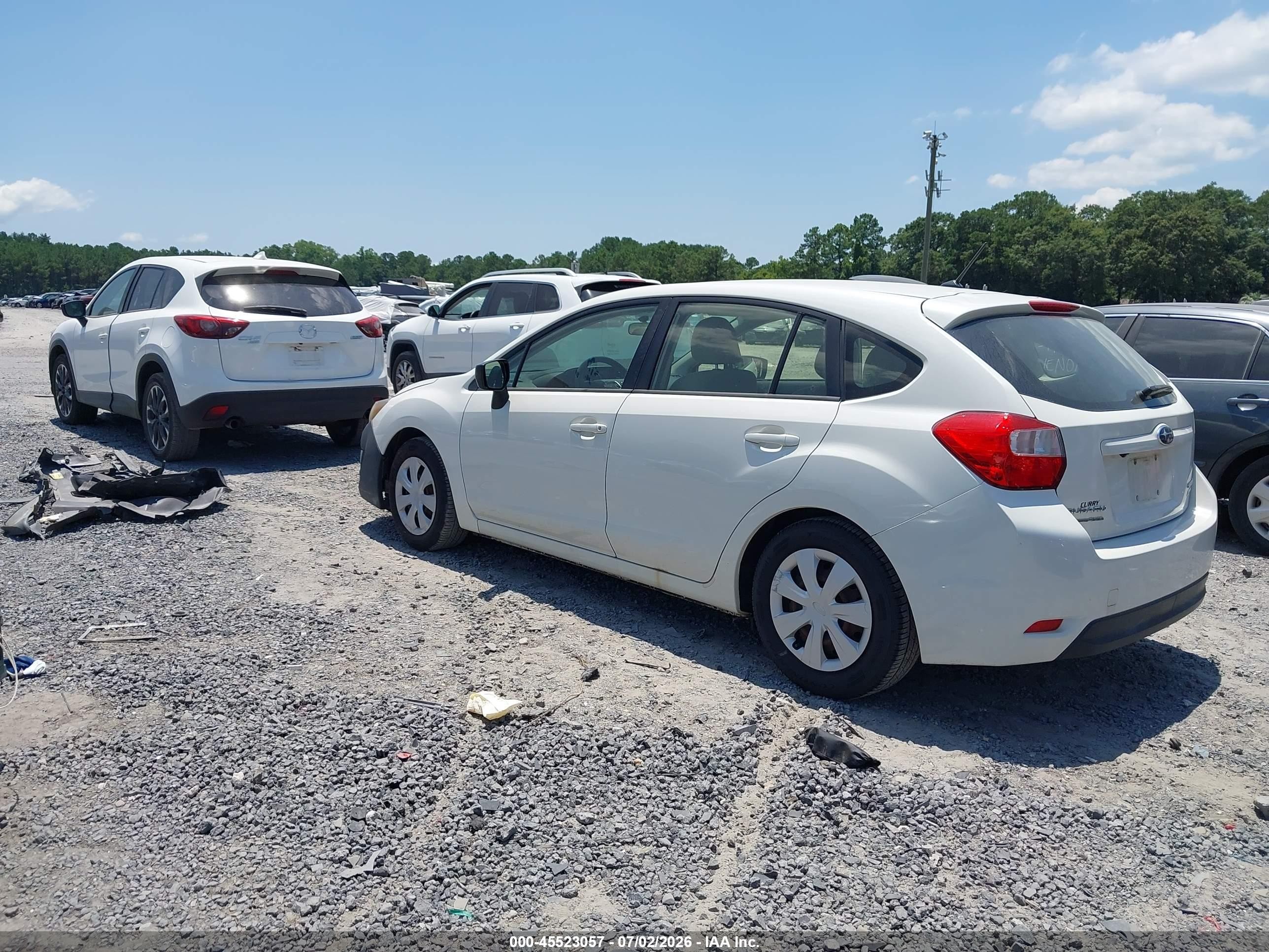 2015 Subaru Impreza 2.0i White vin: JF1GPAA68FH325627