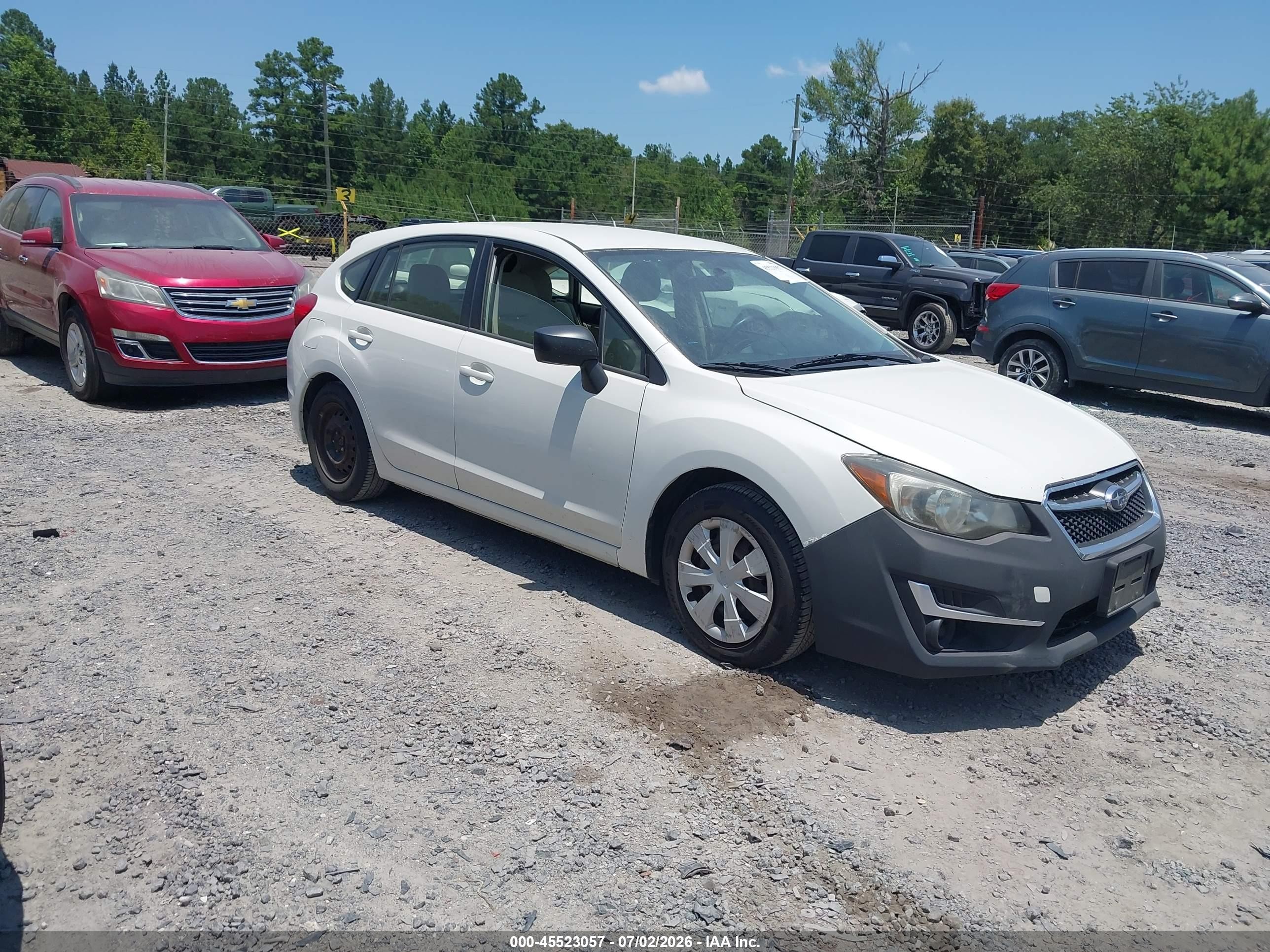 2015 Subaru Impreza 2.0i White vin: JF1GPAA68FH325627
