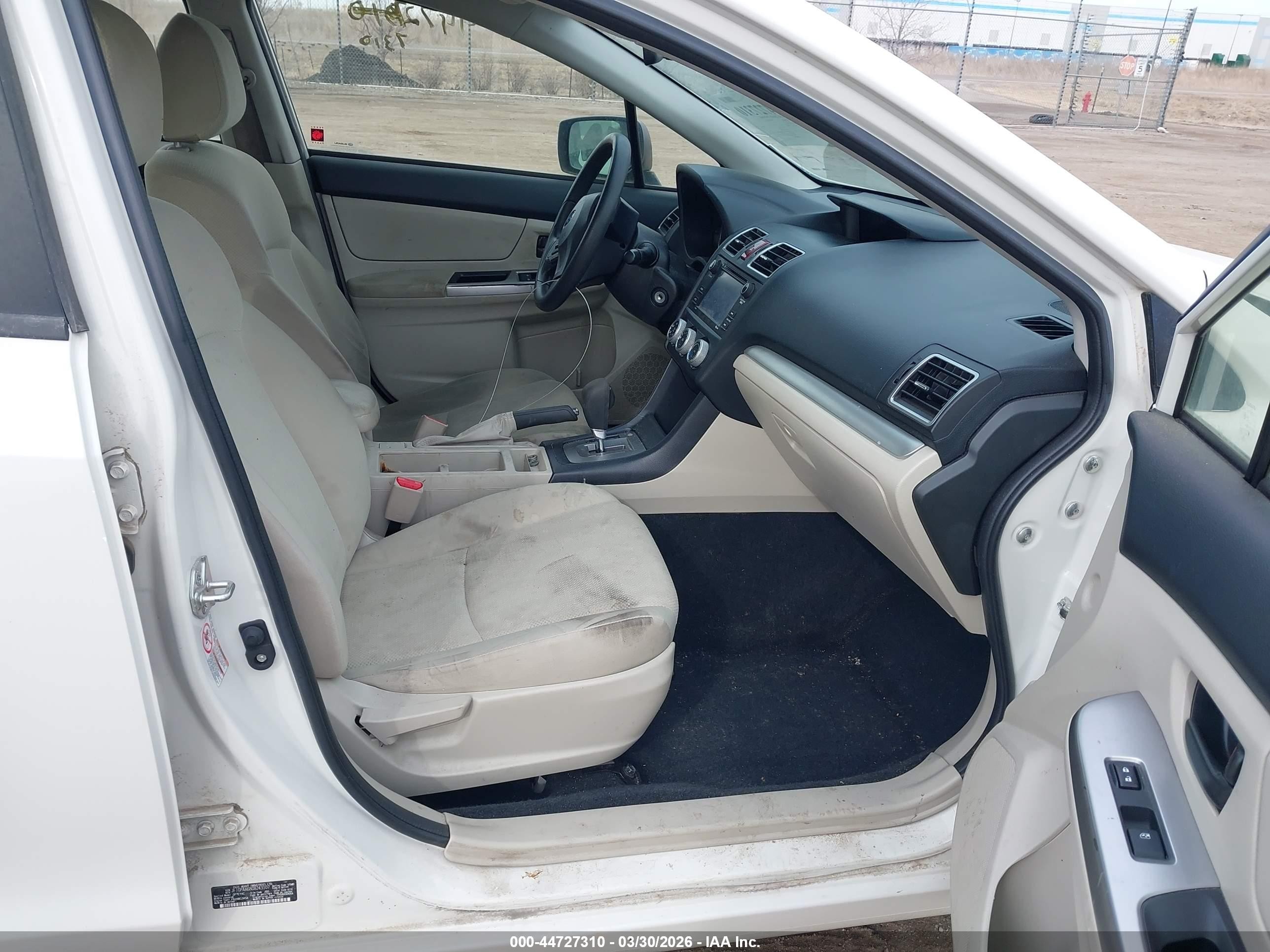 2016 Subaru Impreza 2.0i White vin: JF1GPAA68G8243107