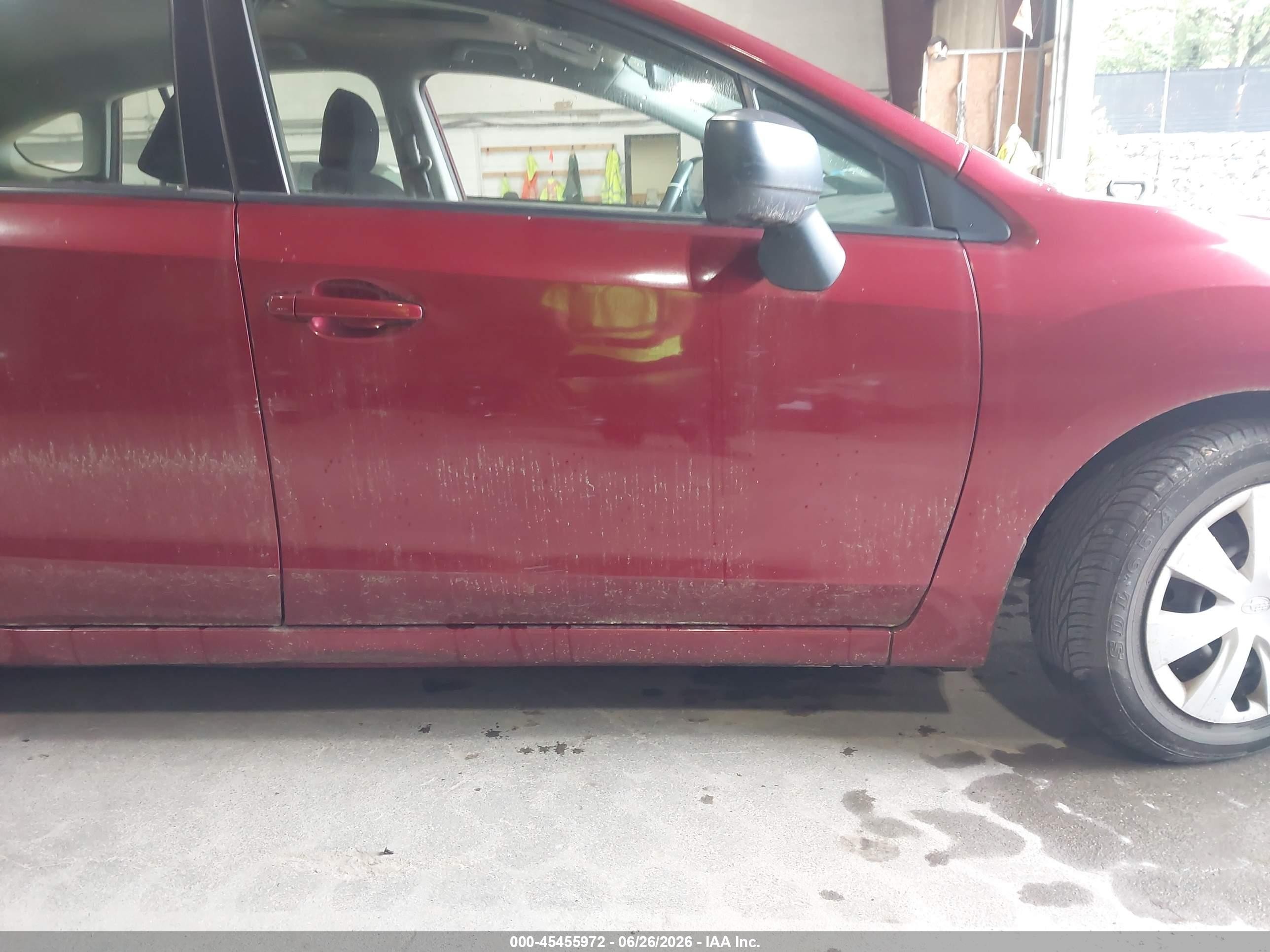 2012 Subaru Impreza 2.0i Красный vin: JF1GPAA69CH223930