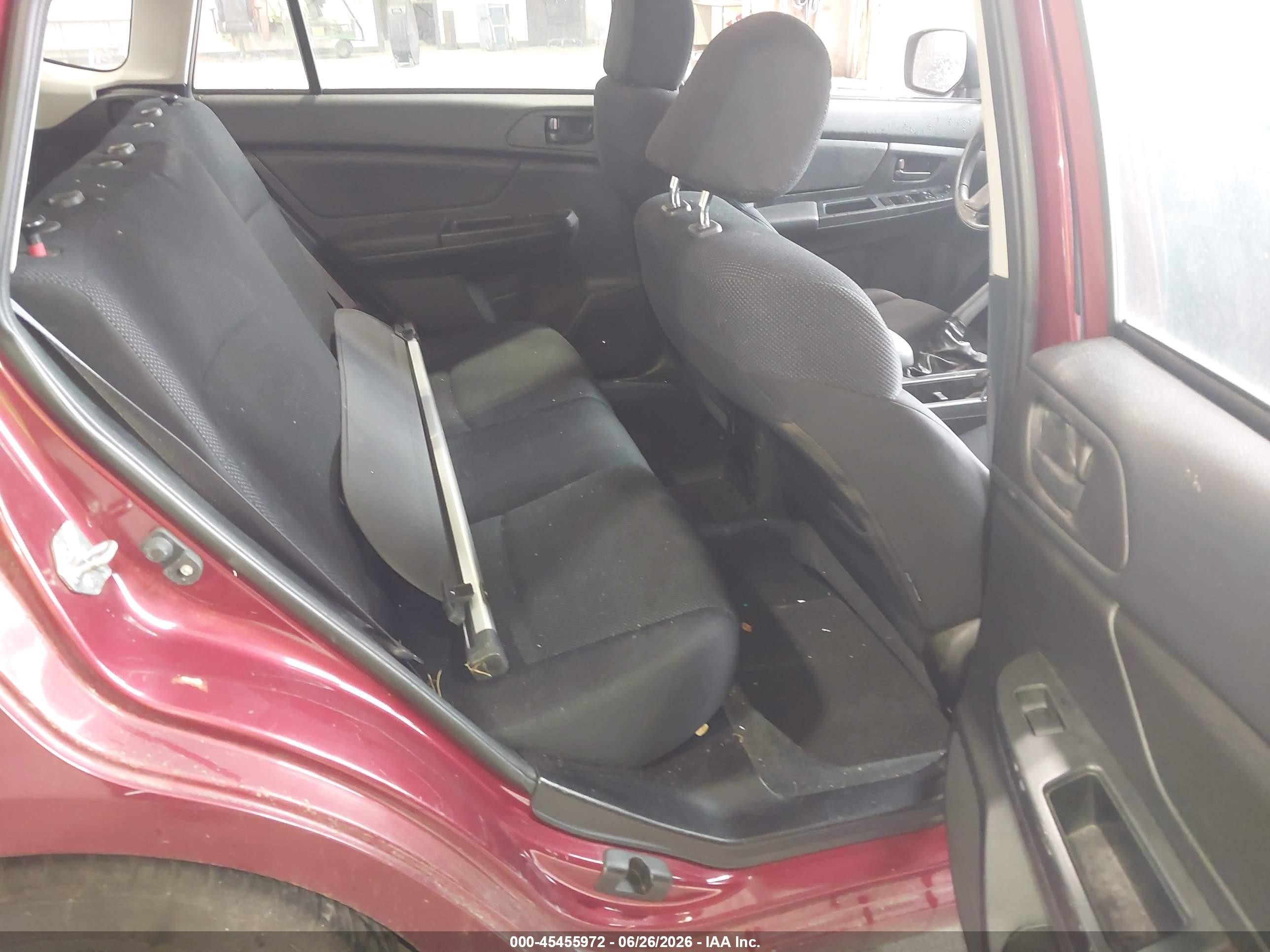 2012 Subaru Impreza 2.0i Красный vin: JF1GPAA69CH223930