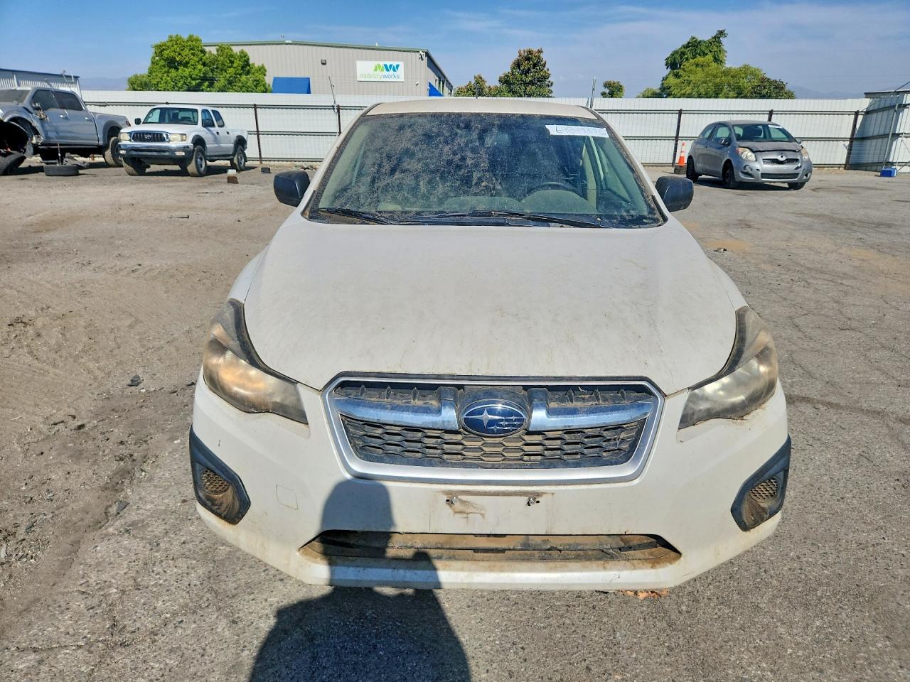 2014 Subaru Impreza White vin: JF1GPAA69E8278316