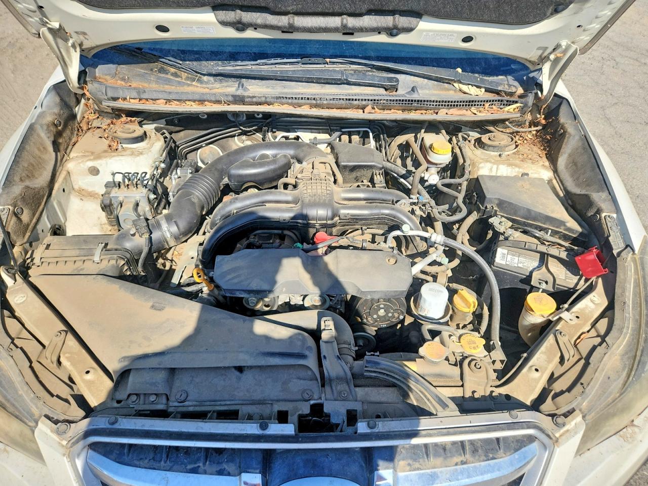 2014 Subaru Impreza White vin: JF1GPAA69E8278316