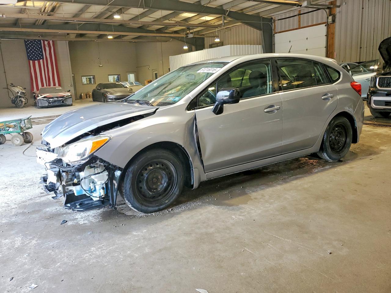 2014 Subaru Impreza Серебряный vin: JF1GPAA69EH223834