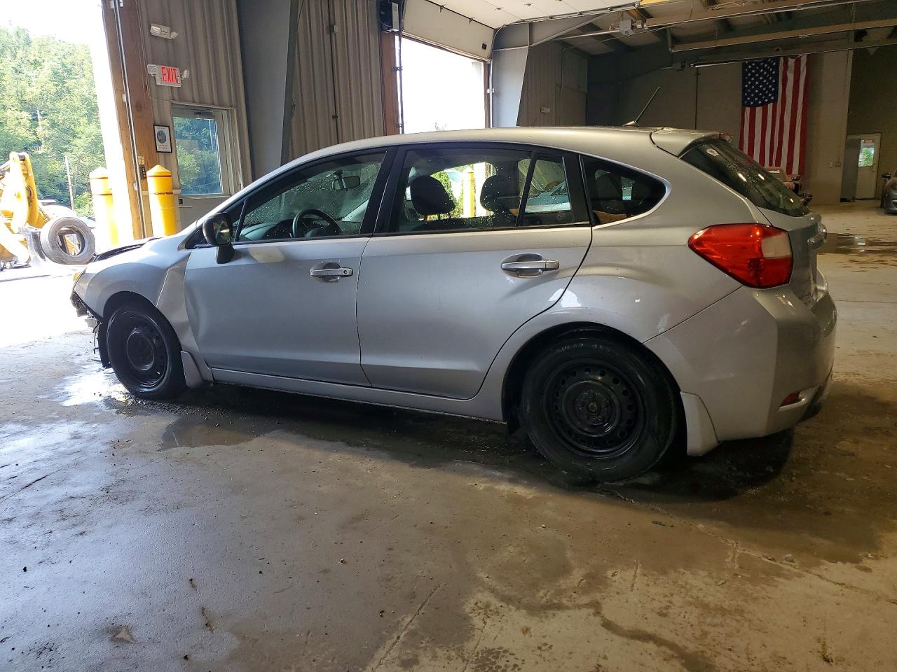 2014 Subaru Impreza Серебряный vin: JF1GPAA69EH223834