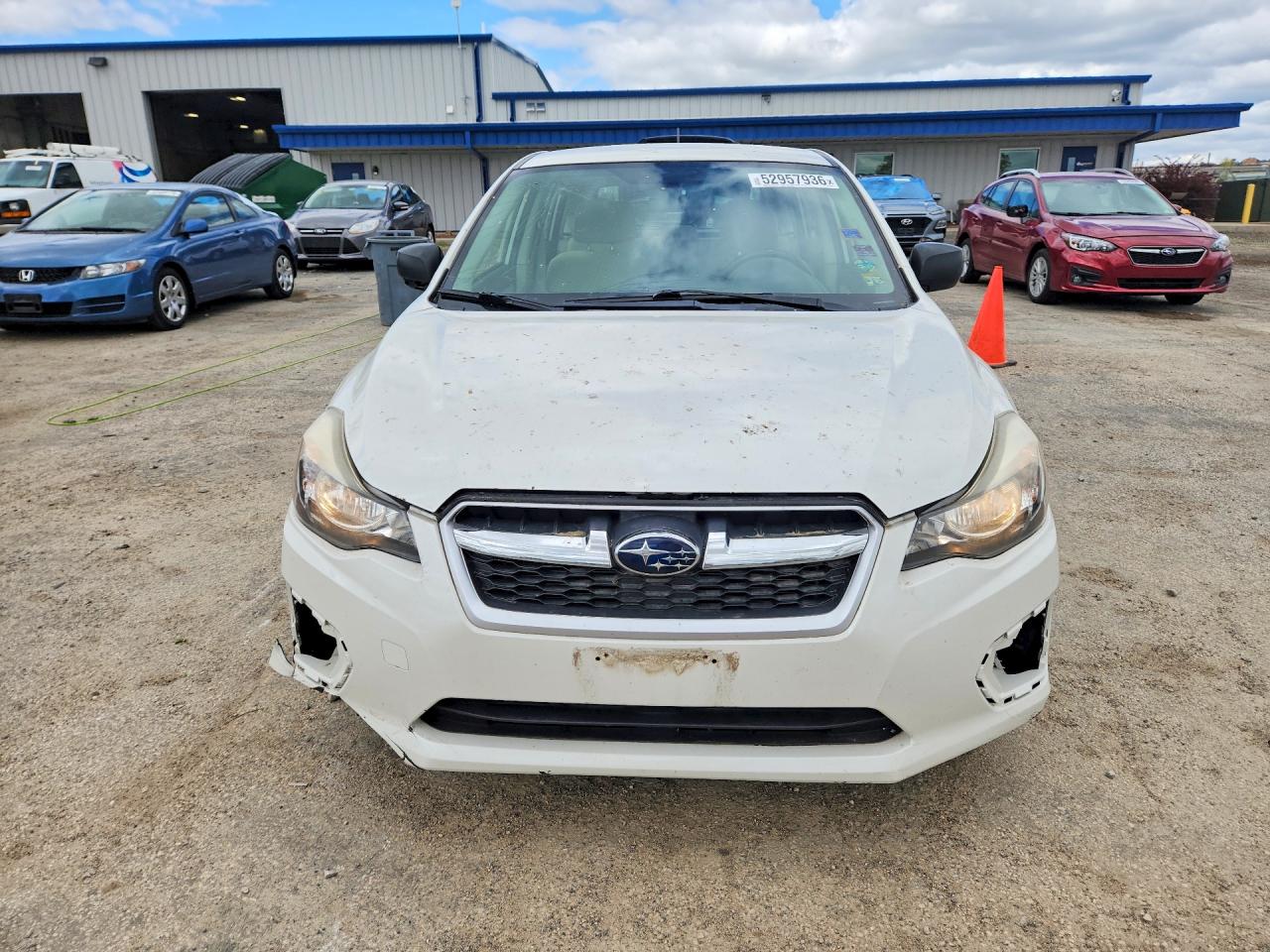2014 Subaru Impreza White vin: JF1GPAA6XE8298140