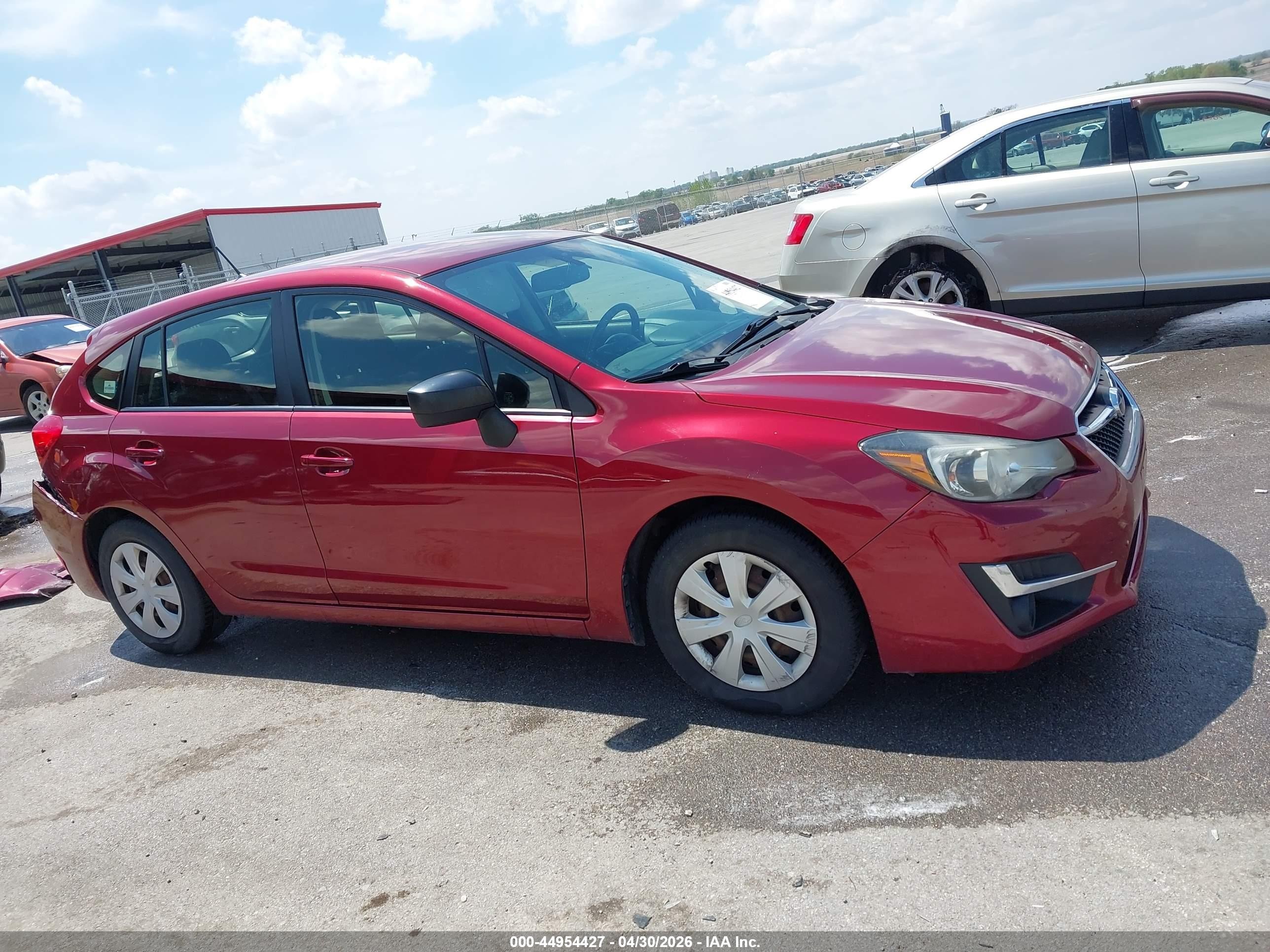 2015 Subaru Impreza 2.0i Red vin: JF1GPAA6XFH200368