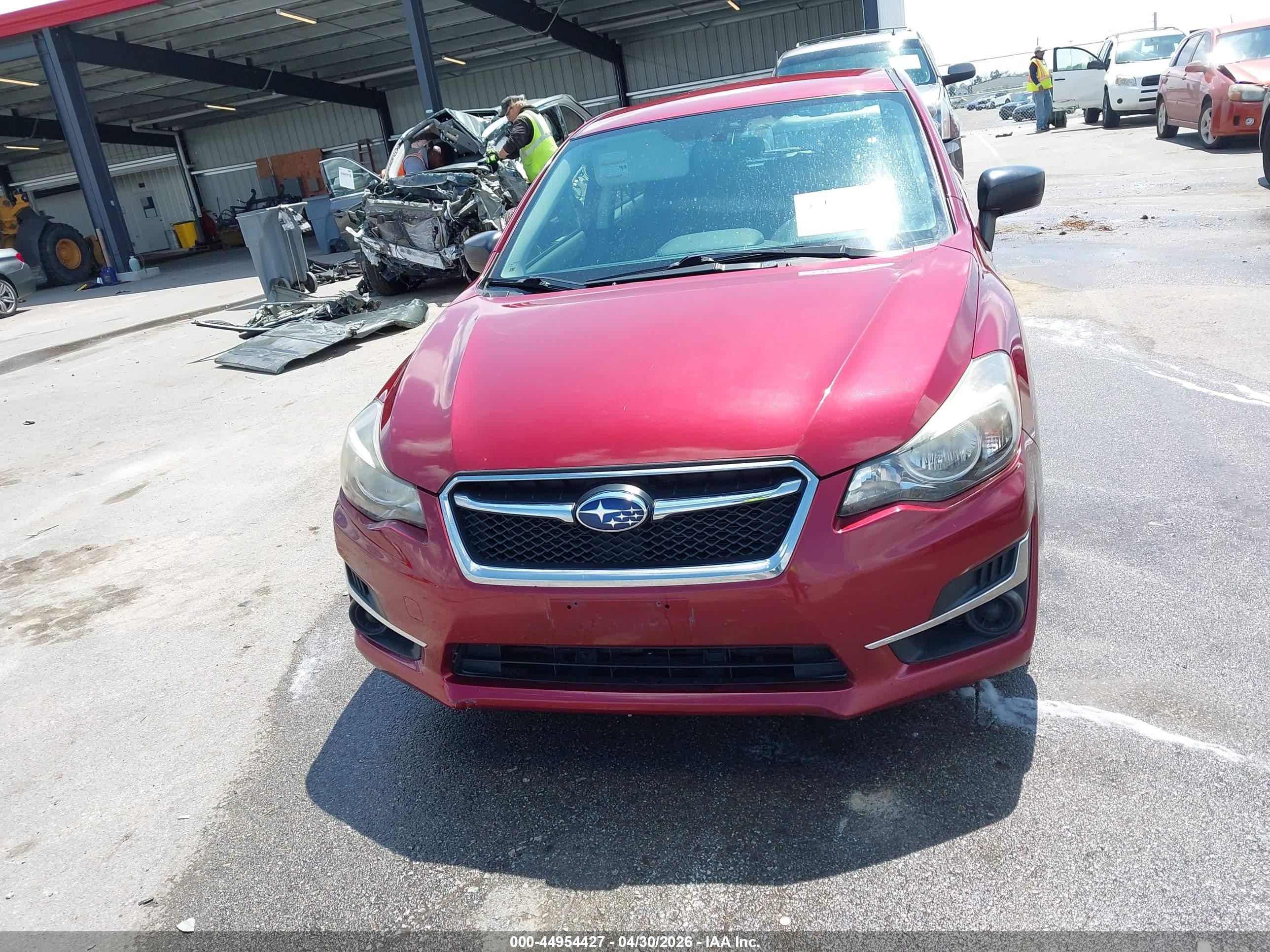 2015 Subaru Impreza 2.0i Red vin: JF1GPAA6XFH200368