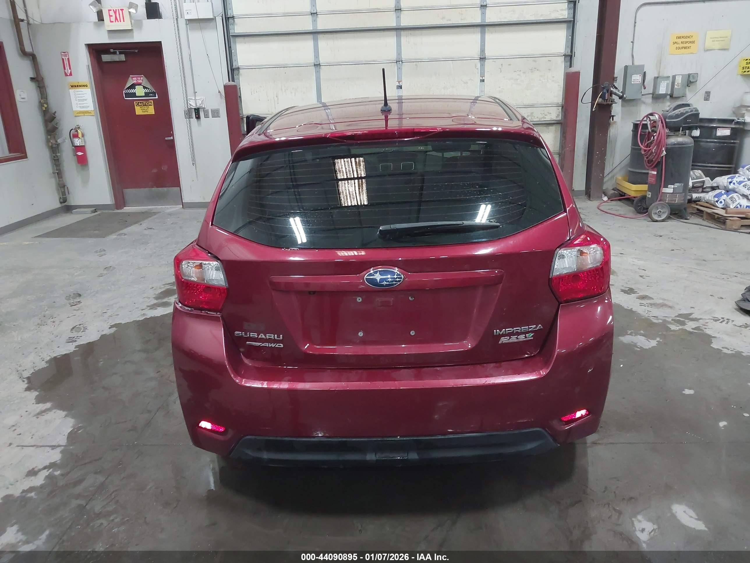 2016 Subaru Impreza 2.0i Premium Red vin: JF1GPAB69G8272257