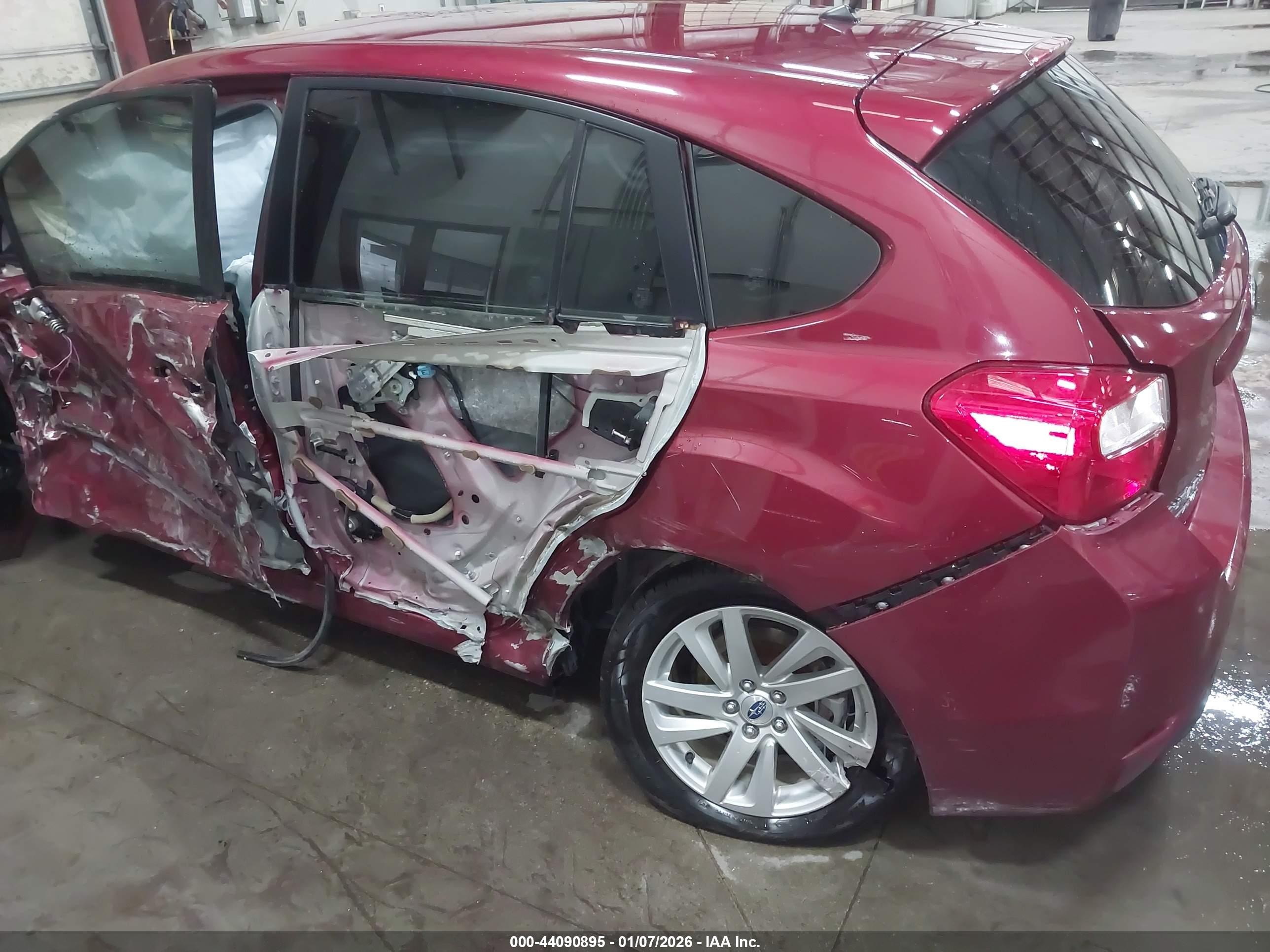 2016 Subaru Impreza 2.0i Premium Red vin: JF1GPAB69G8272257