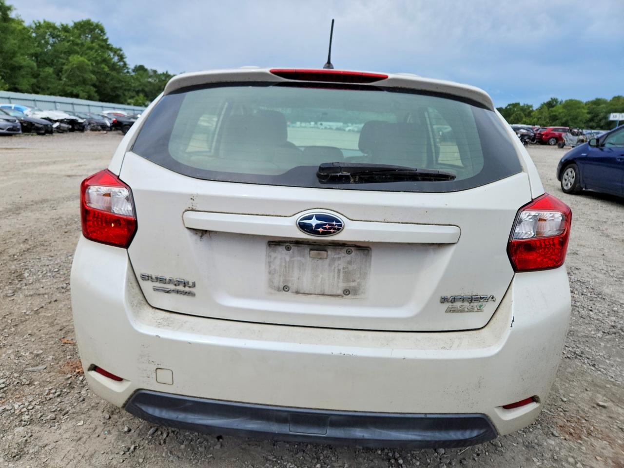 2012 Subaru Impreza Premium White vin: JF1GPAB6XCH243926