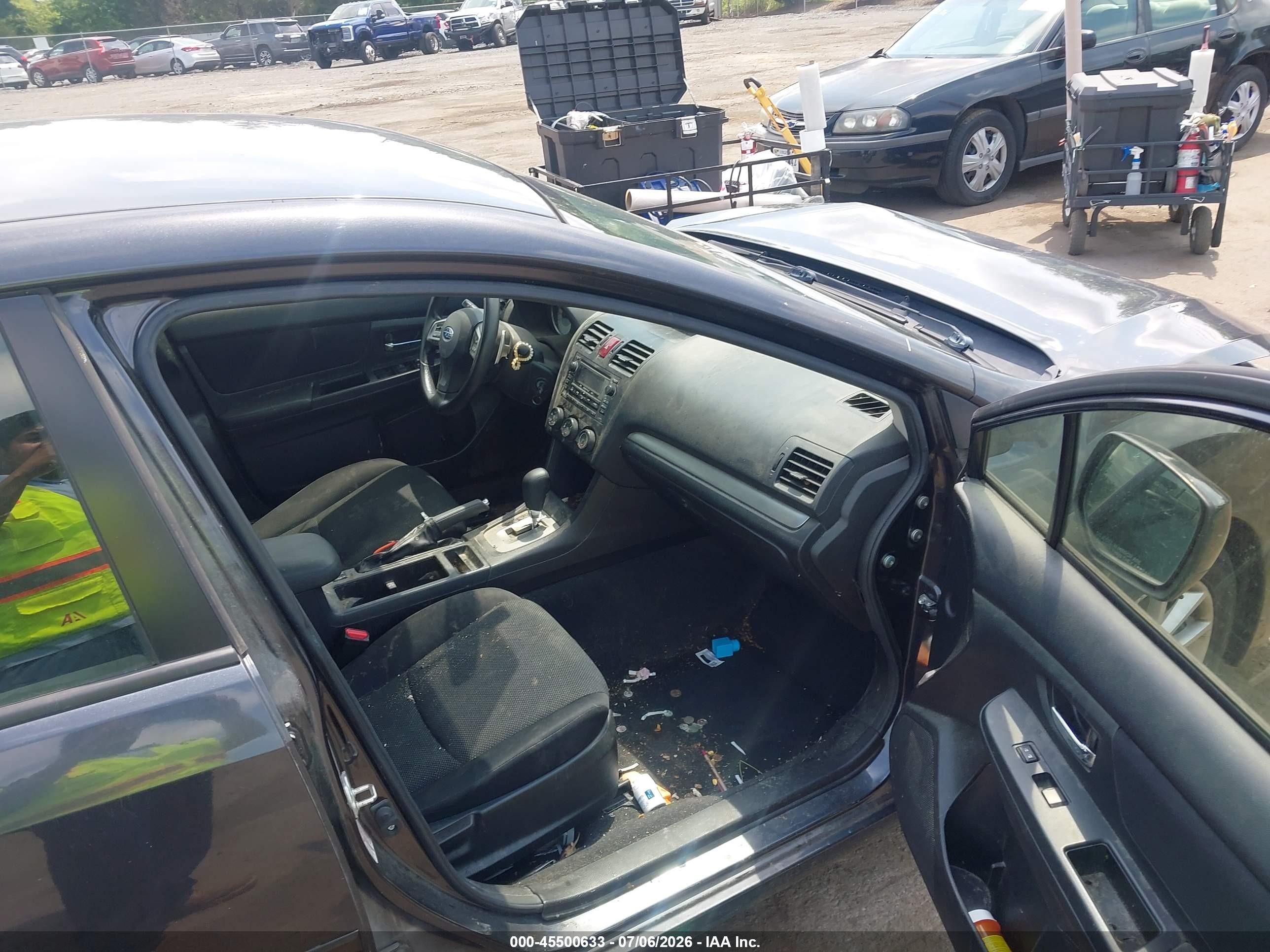 2014 Subaru Impreza 2.0i Premium Blue vin: JF1GPAC60E8274121