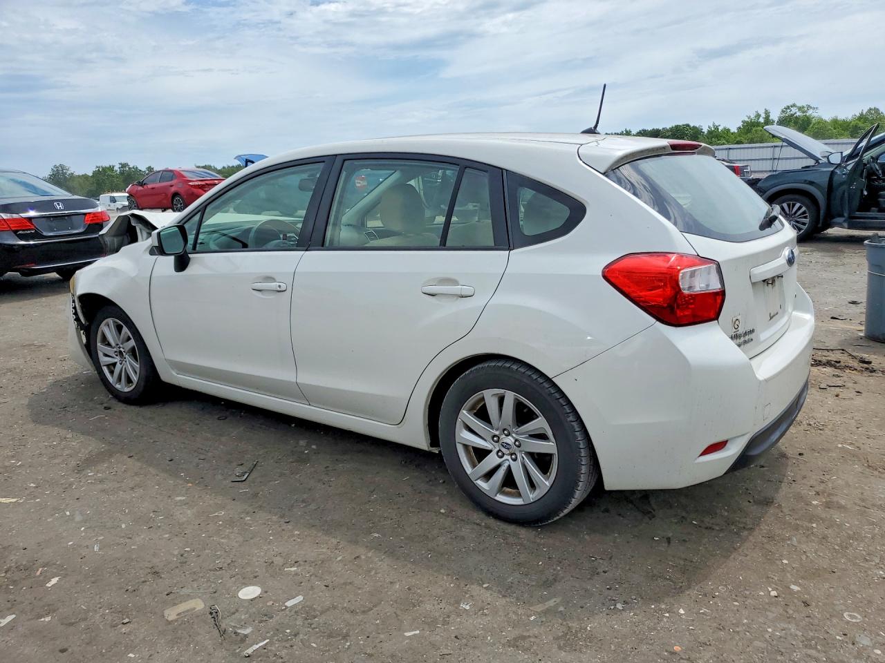 2015 Subaru Impreza Premium White vin: JF1GPAC60F8274170