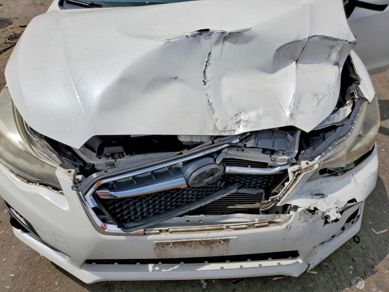 2015 Subaru Impreza Premium White vin: JF1GPAC60F8274170