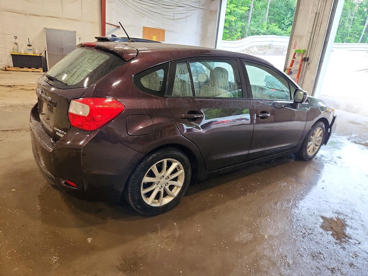 2012 Subaru Impreza Premium Brown vin: JF1GPAC61CH216676
