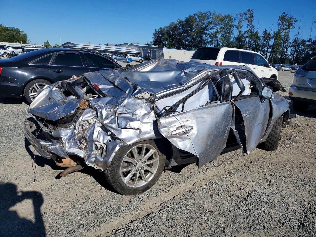 2012 Subaru Impreza Premium Silver vin: JF1GPAC61CH218119