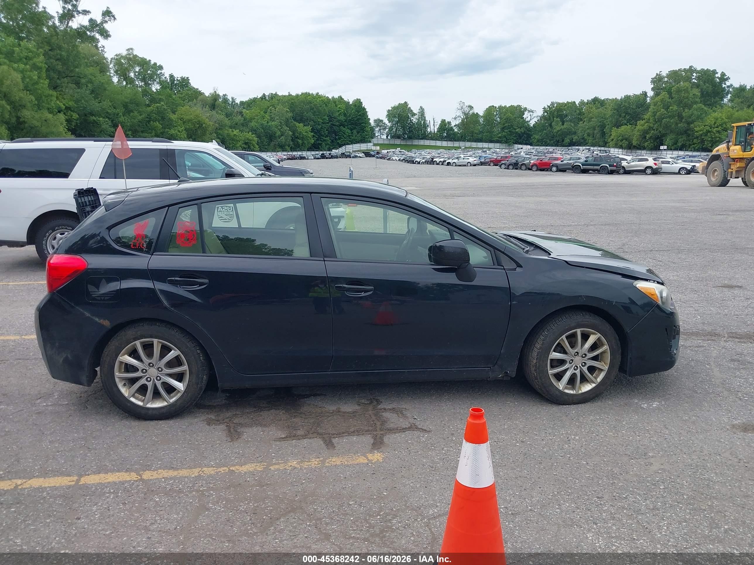 2014 Subaru Impreza 2.0i Premium Black vin: JF1GPAC61E8313234