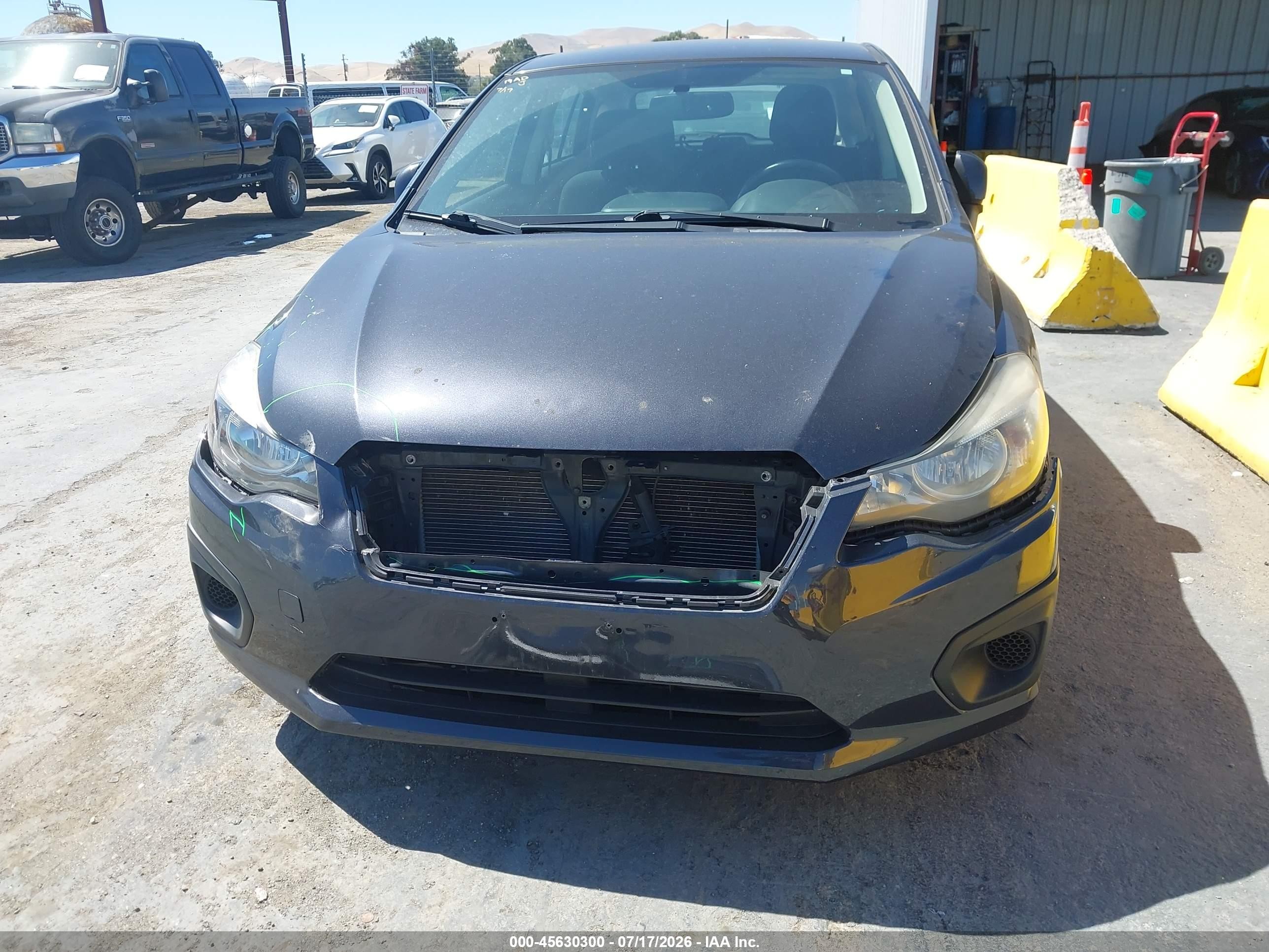 2013 Subaru Impreza 2.0i Premium Gray vin: JF1GPAC62DH835434