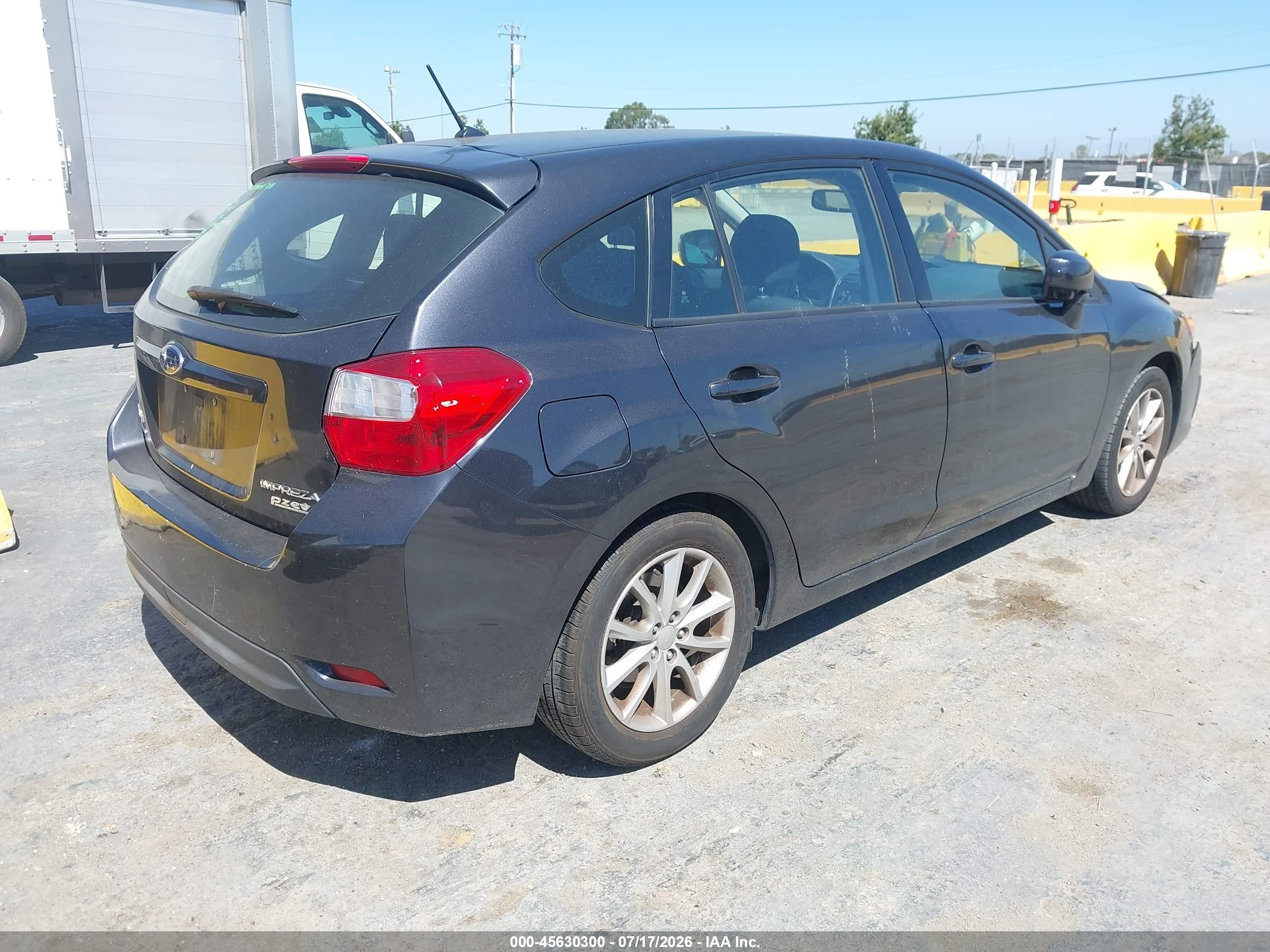2013 Subaru Impreza 2.0i Premium Gray vin: JF1GPAC62DH835434