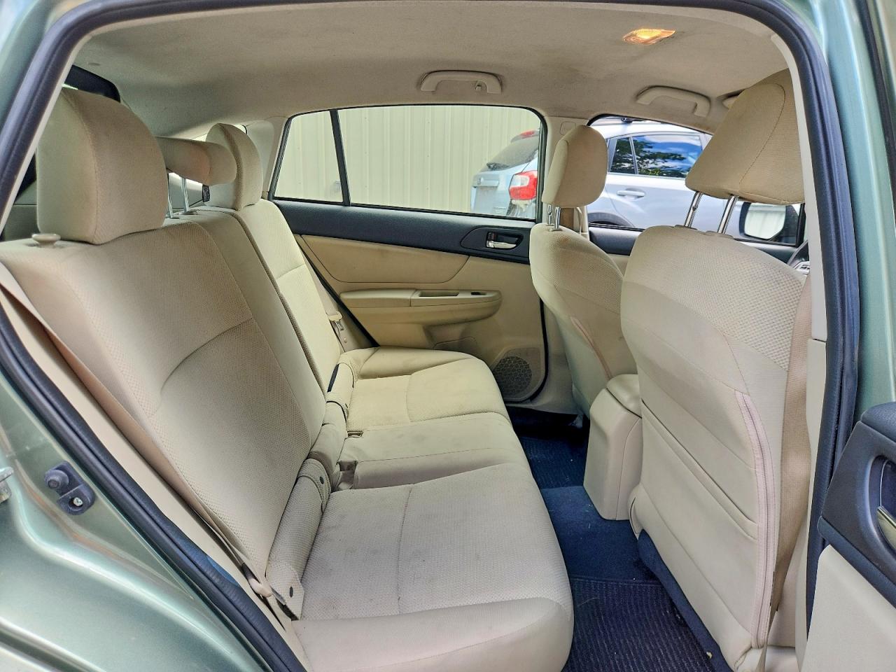 2014 Subaru Impreza Premium Зеленый vin: JF1GPAC62E9293764