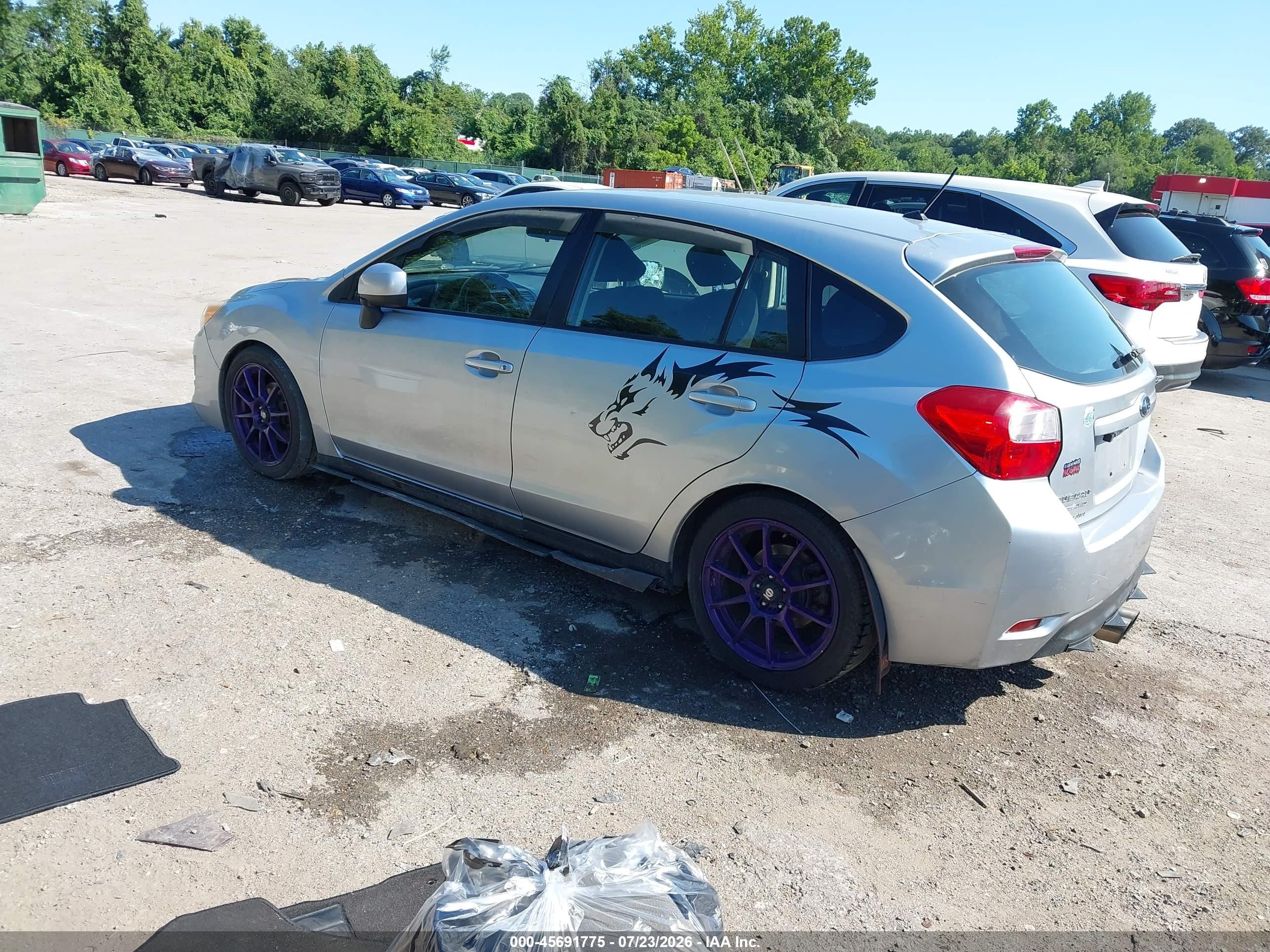 2012 Subaru Impreza 2.0i Premium Silver vin: JF1GPAC63CH209356