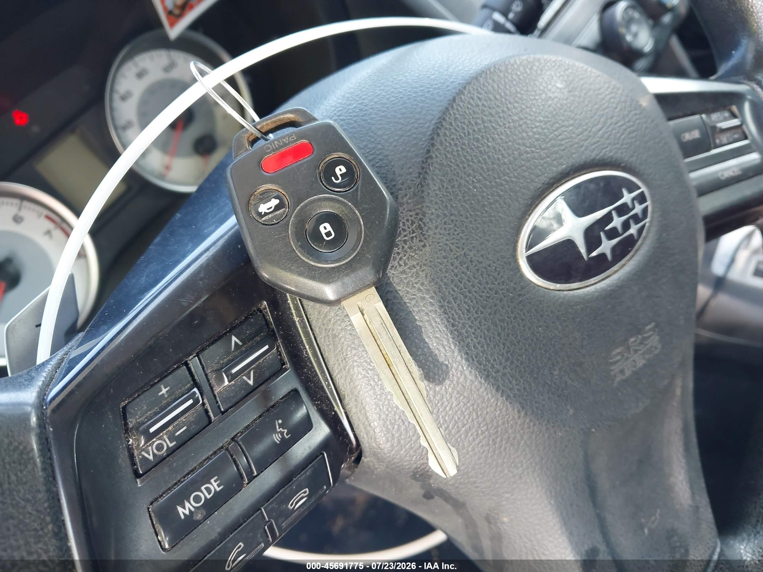 2012 Subaru Impreza 2.0i Premium Silver vin: JF1GPAC63CH209356