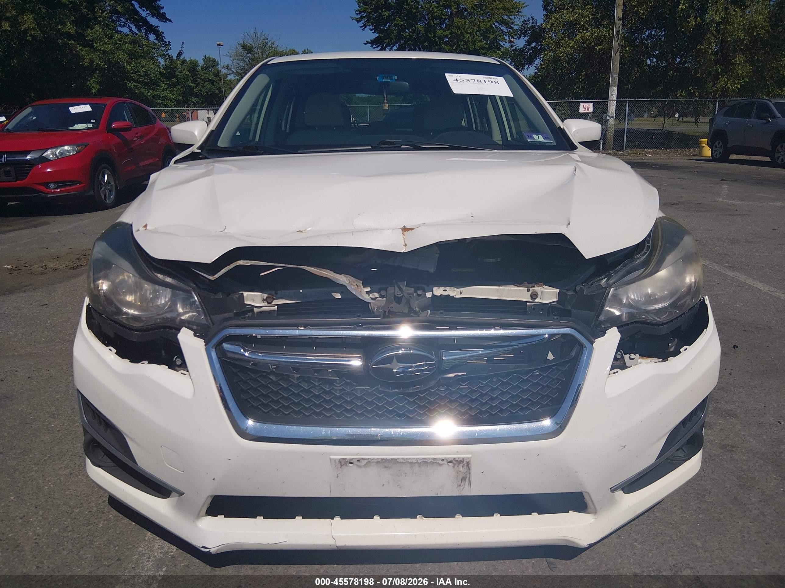 2015 Subaru Impreza 2.0i Premium White vin: JF1GPAC63F8205117