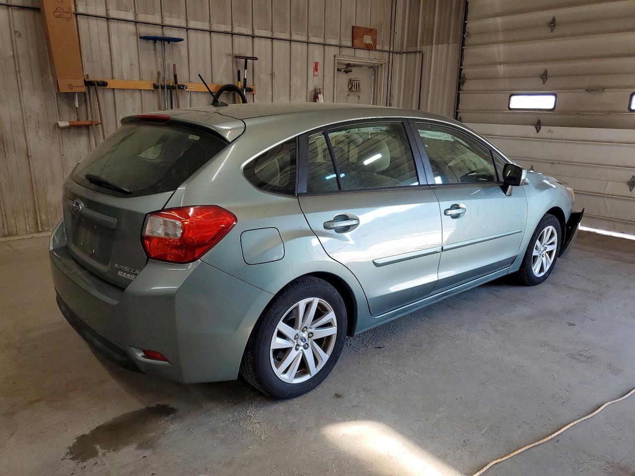 2015 Subaru Impreza Premium Green vin: JF1GPAC63FH293862