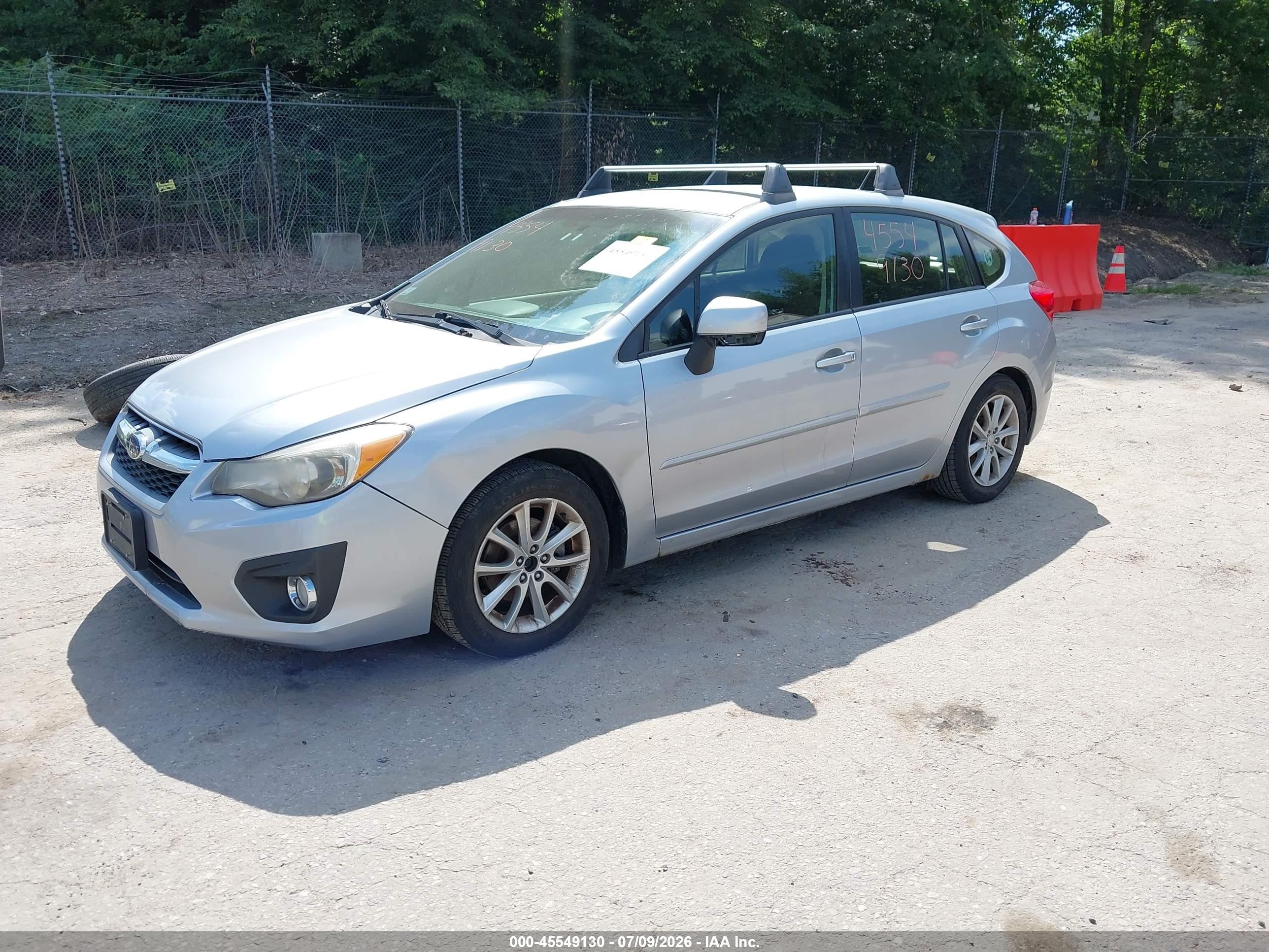 2013 Subaru Impreza 2.0i Premium Серебряный vin: JF1GPAC64DH813600