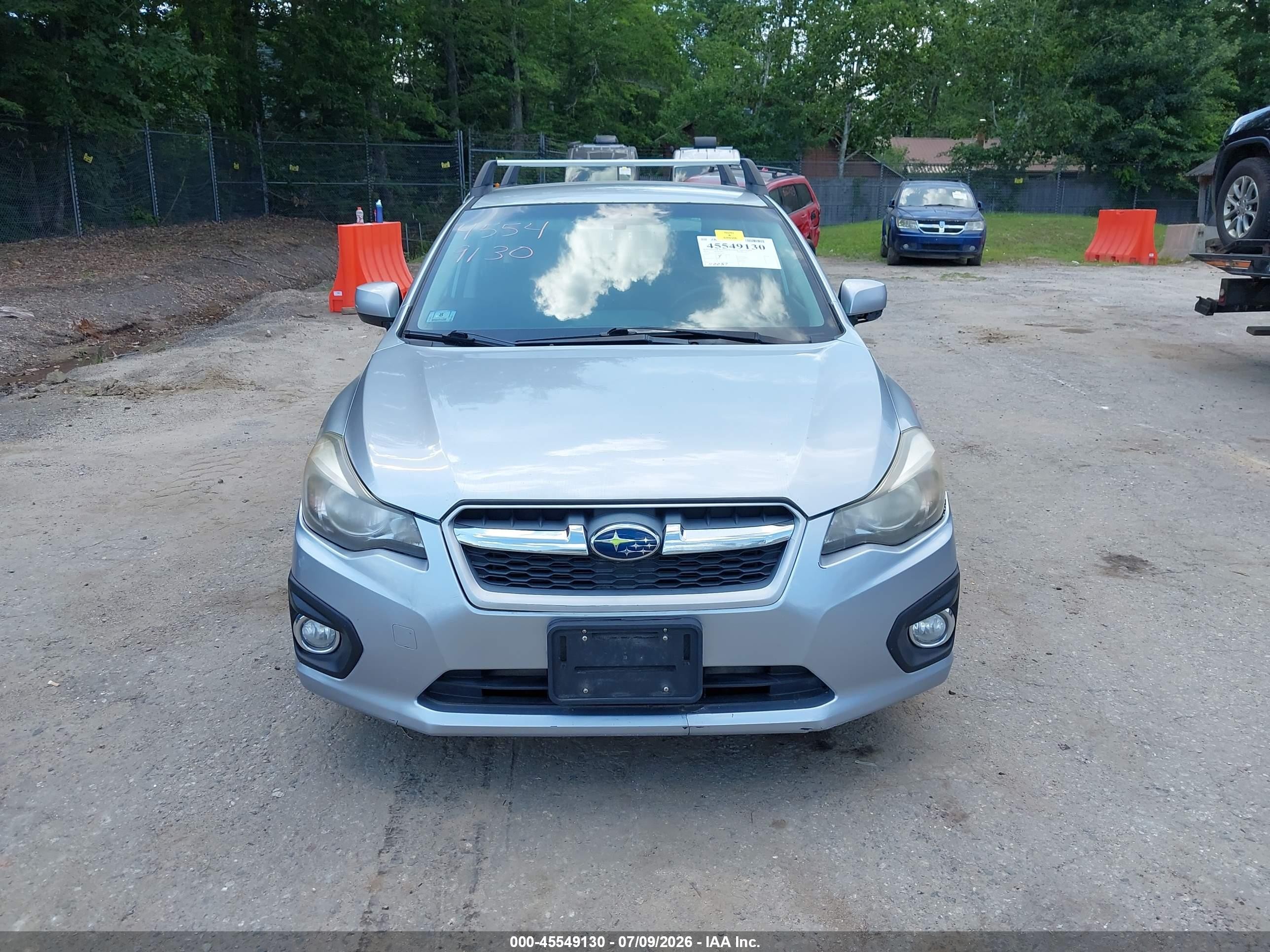 2013 Subaru Impreza 2.0i Premium Серебряный vin: JF1GPAC64DH813600