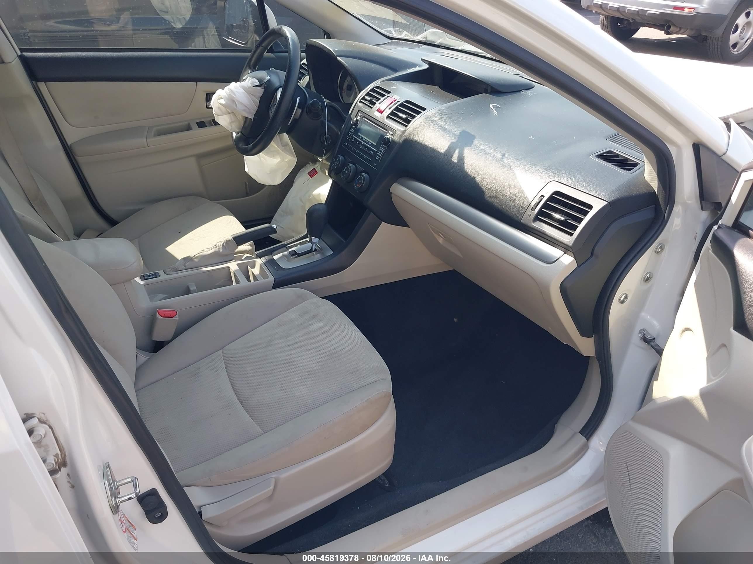 2014 Subaru Impreza 2.0i Premium White vin: JF1GPAC64E8263140