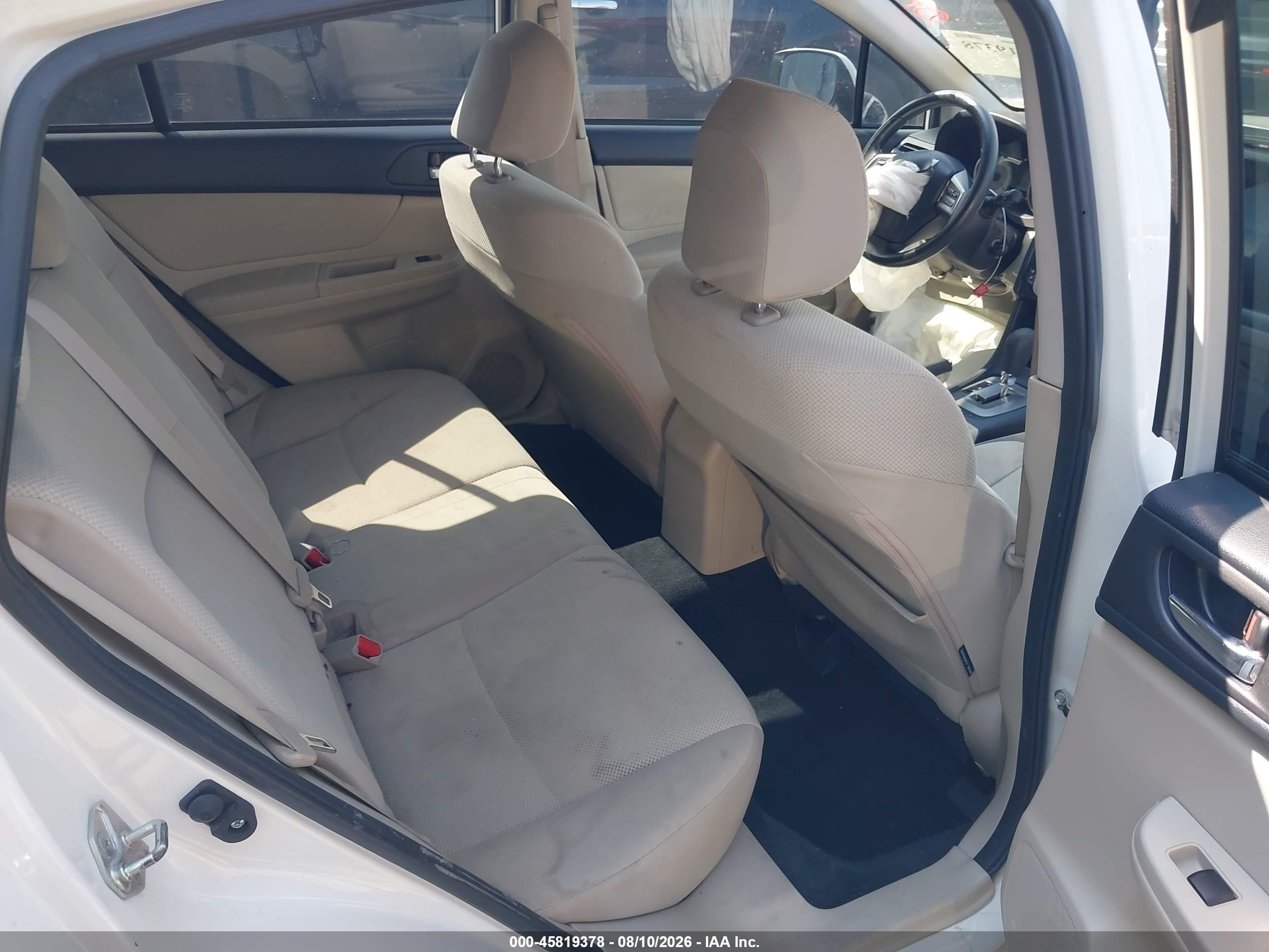 2014 Subaru Impreza 2.0i Premium White vin: JF1GPAC64E8263140