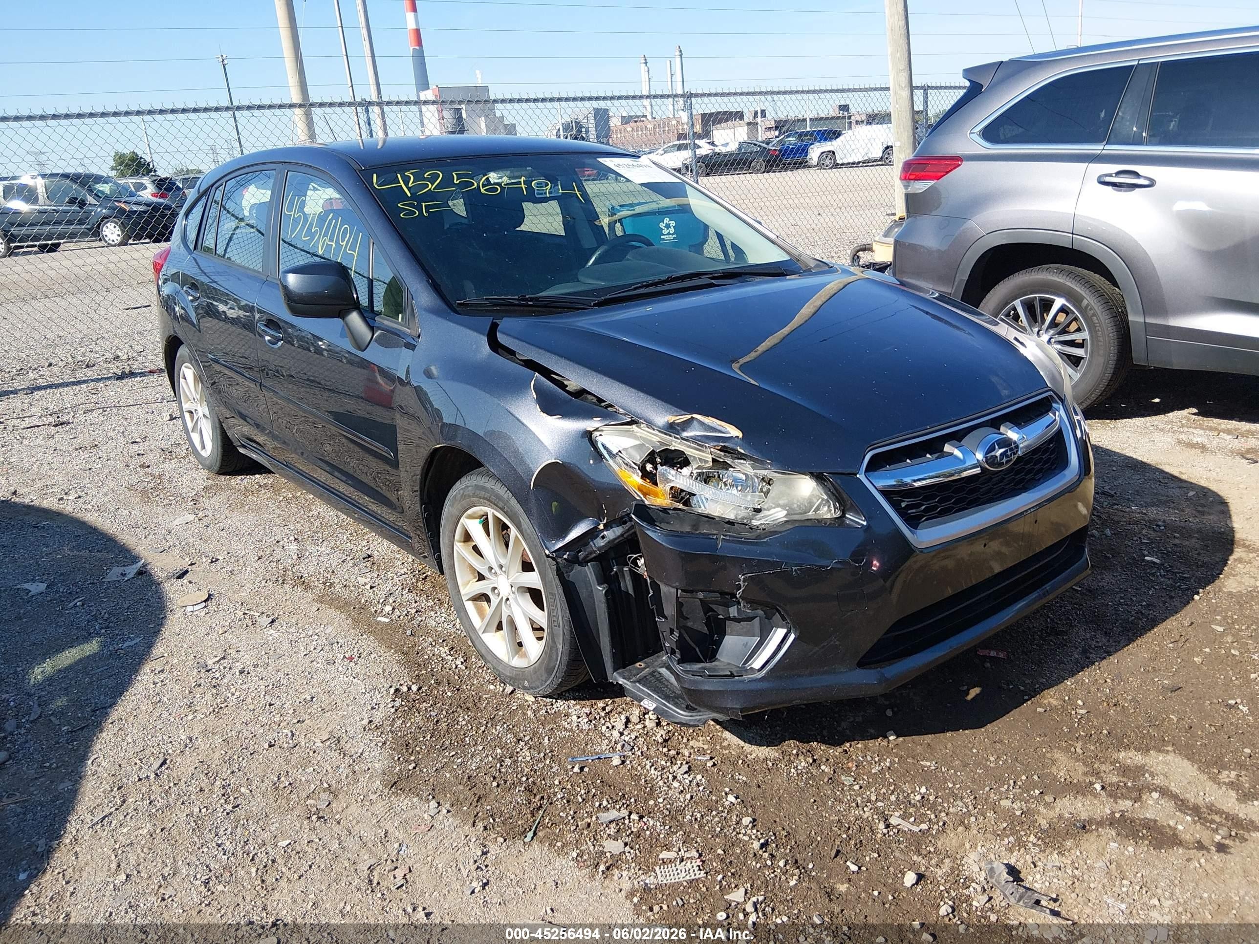 2014 Subaru Impreza 2.0i Premium Gray vin: JF1GPAC64E8309436
